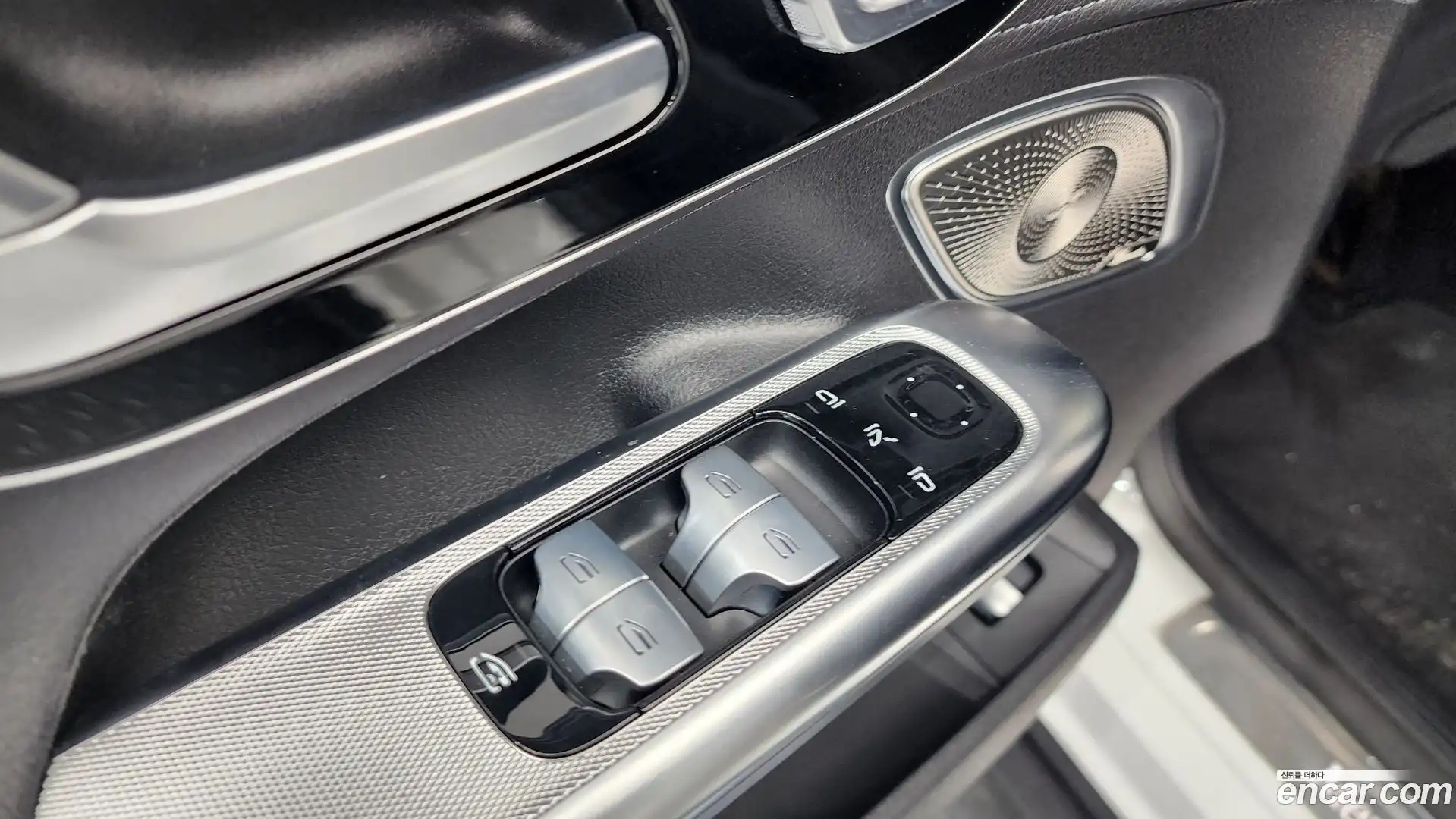 EQE Mercedes-Benz 2023.5-OPTION-049