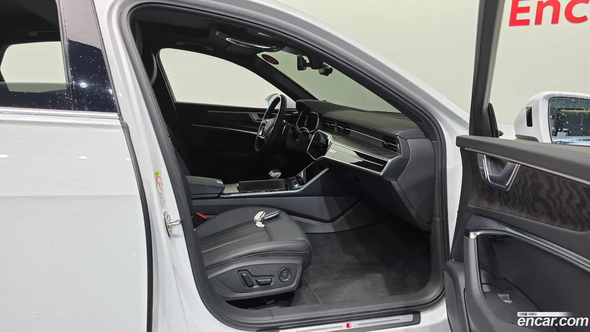 A6 Audi 2023.10-INNER-010