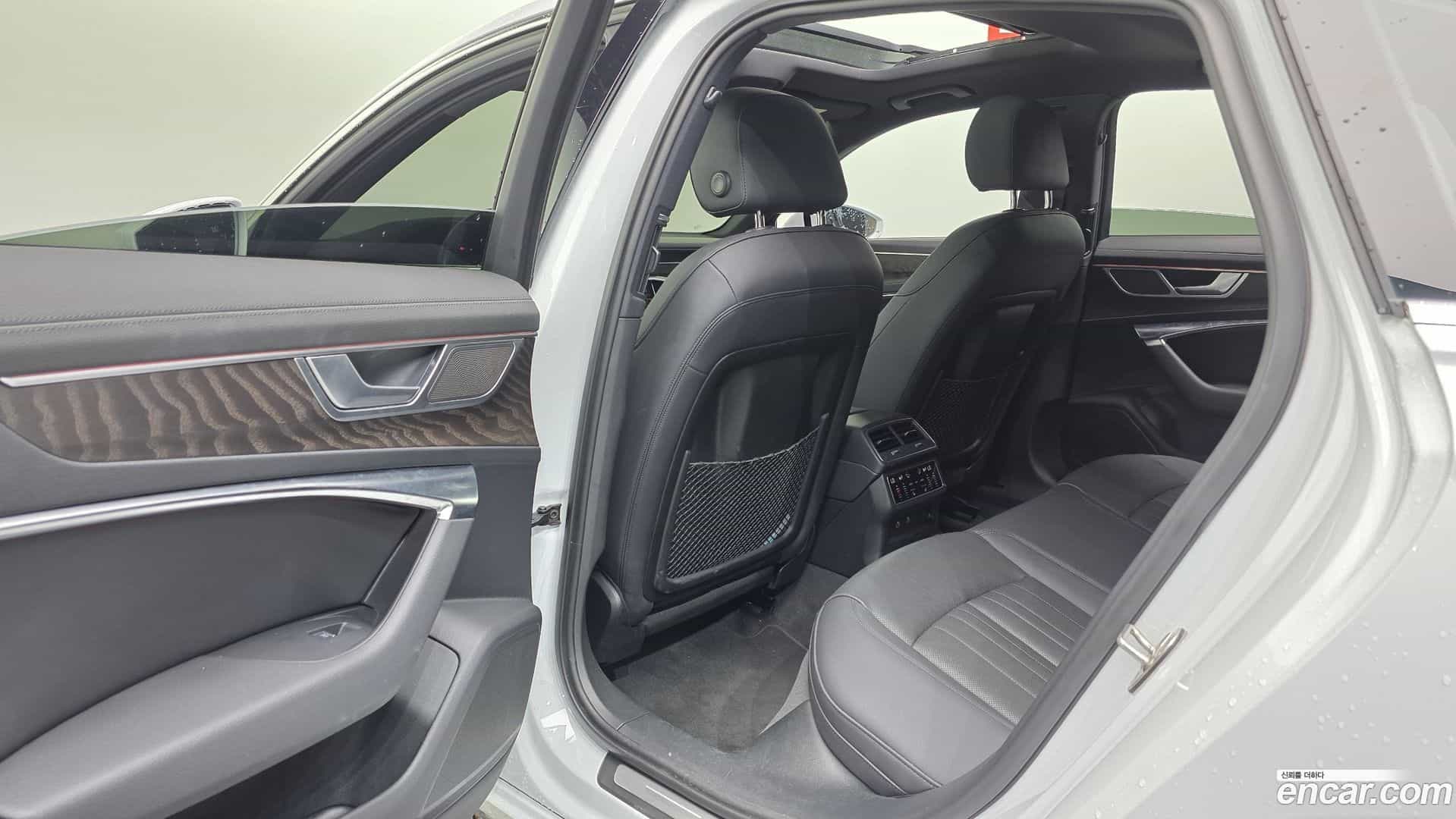 A6 Audi 2023.10-OPTION-021