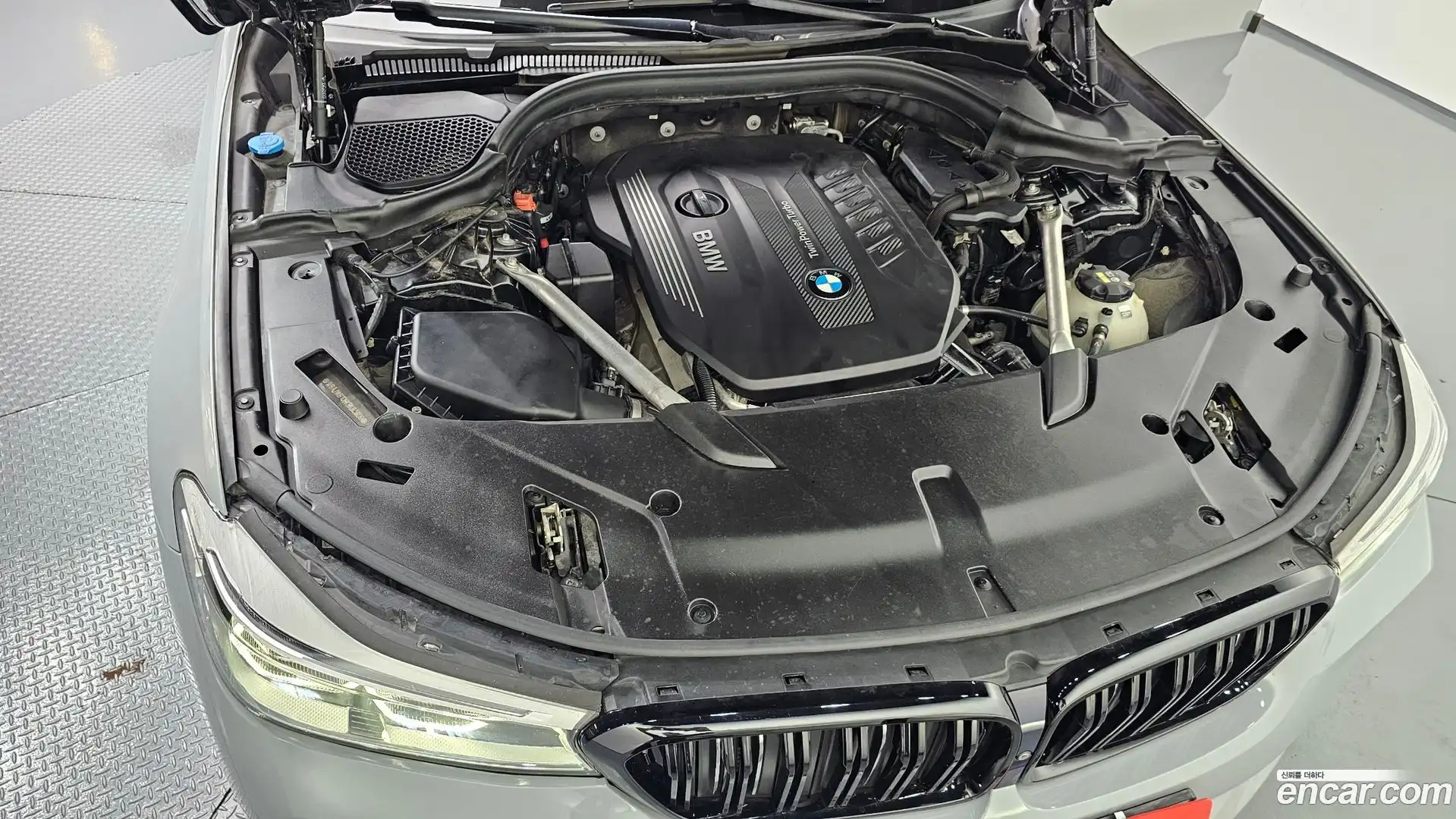 Gran Turismo BMW 2019.0-OUTER-006