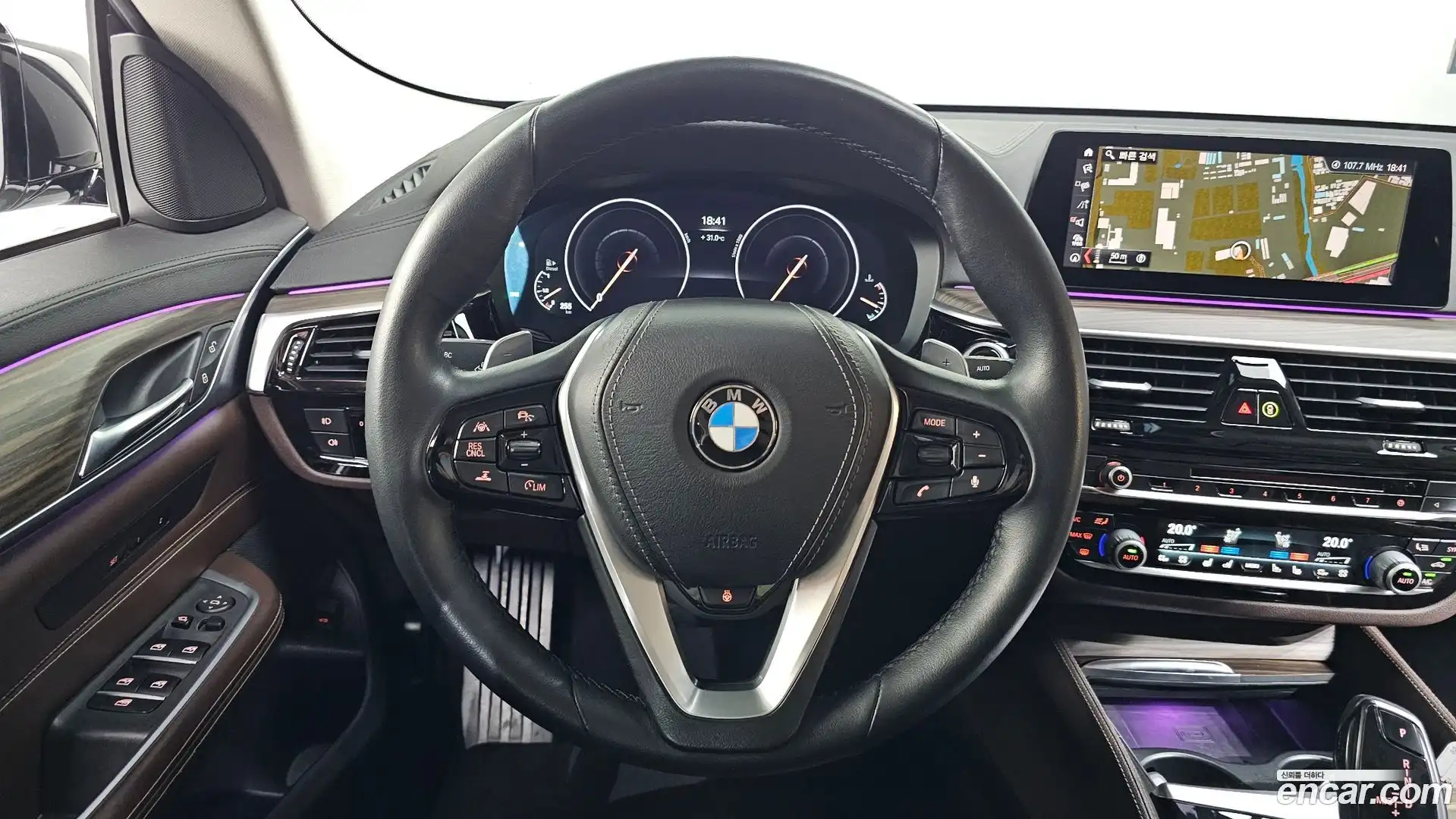 Gran Turismo BMW 2019.0-OPTION-017