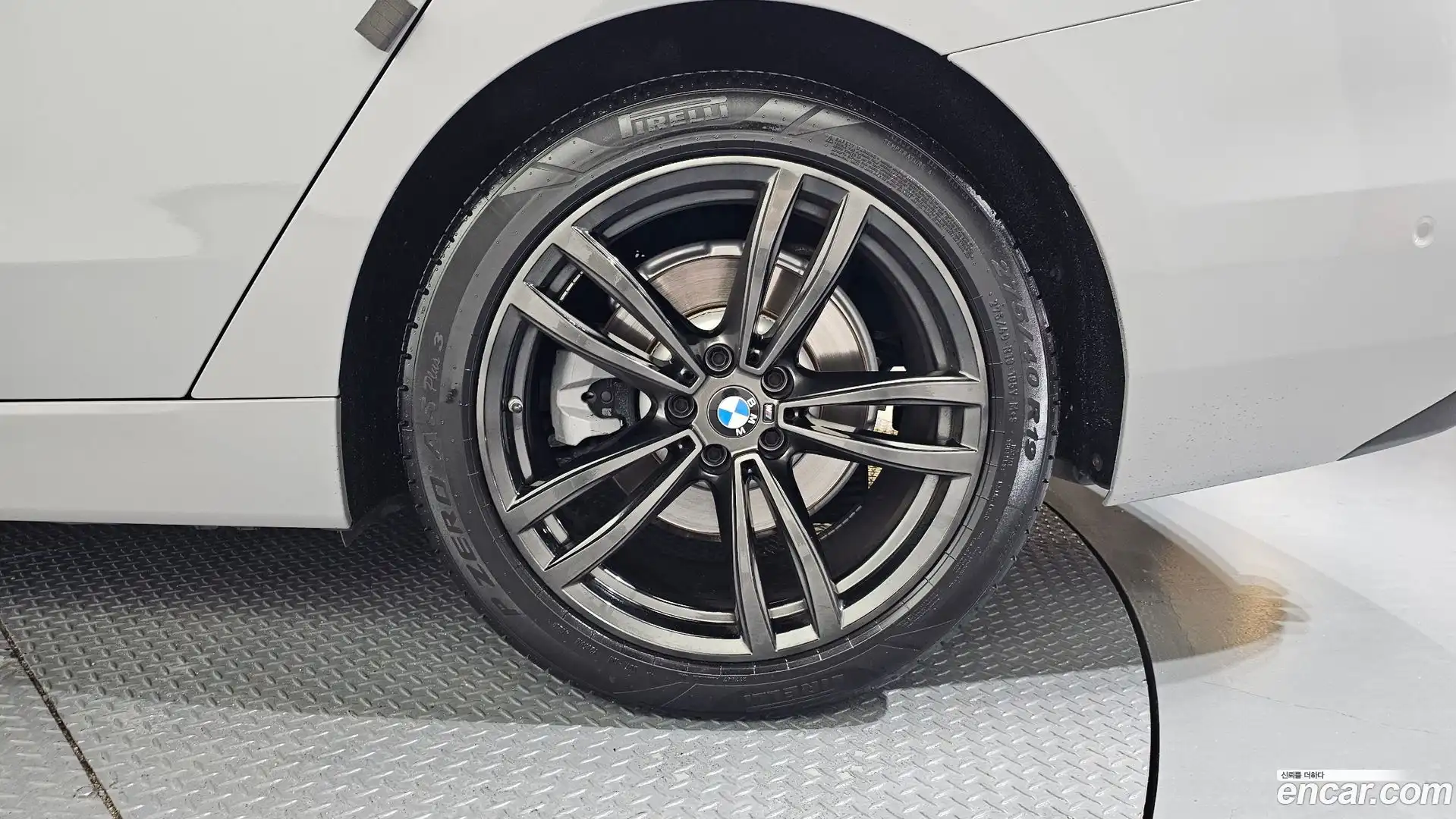 Gran Turismo BMW 2019.0-OUTER-031
