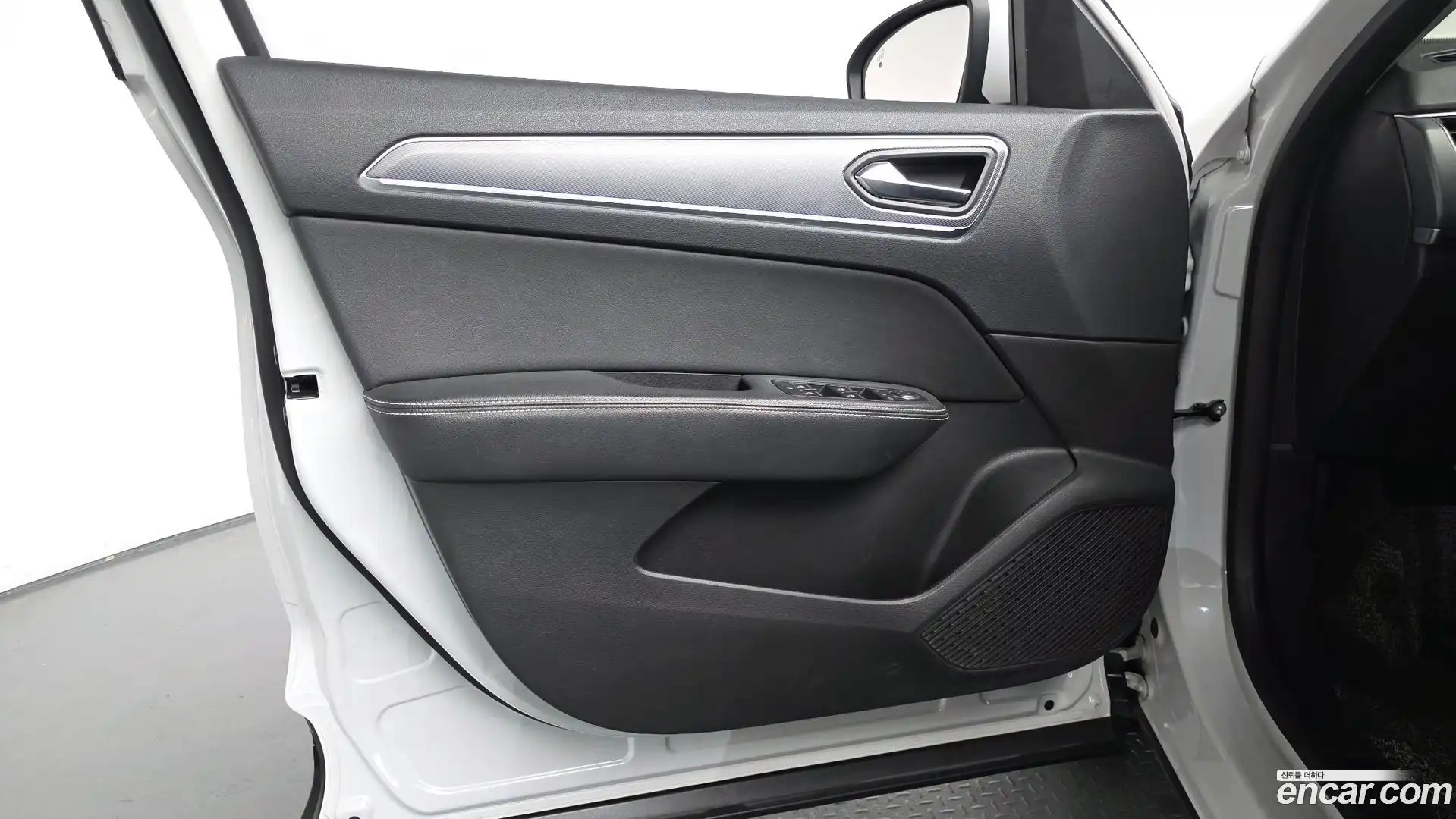 XM3 Renault Korea 2021.5-INNER-034