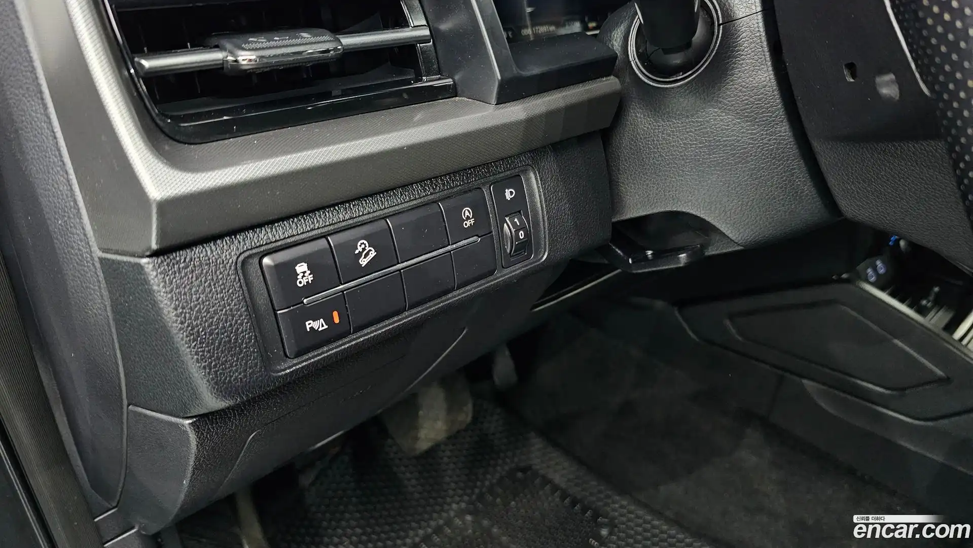 Rexton KG Mobility 2024.8-OPTION-023