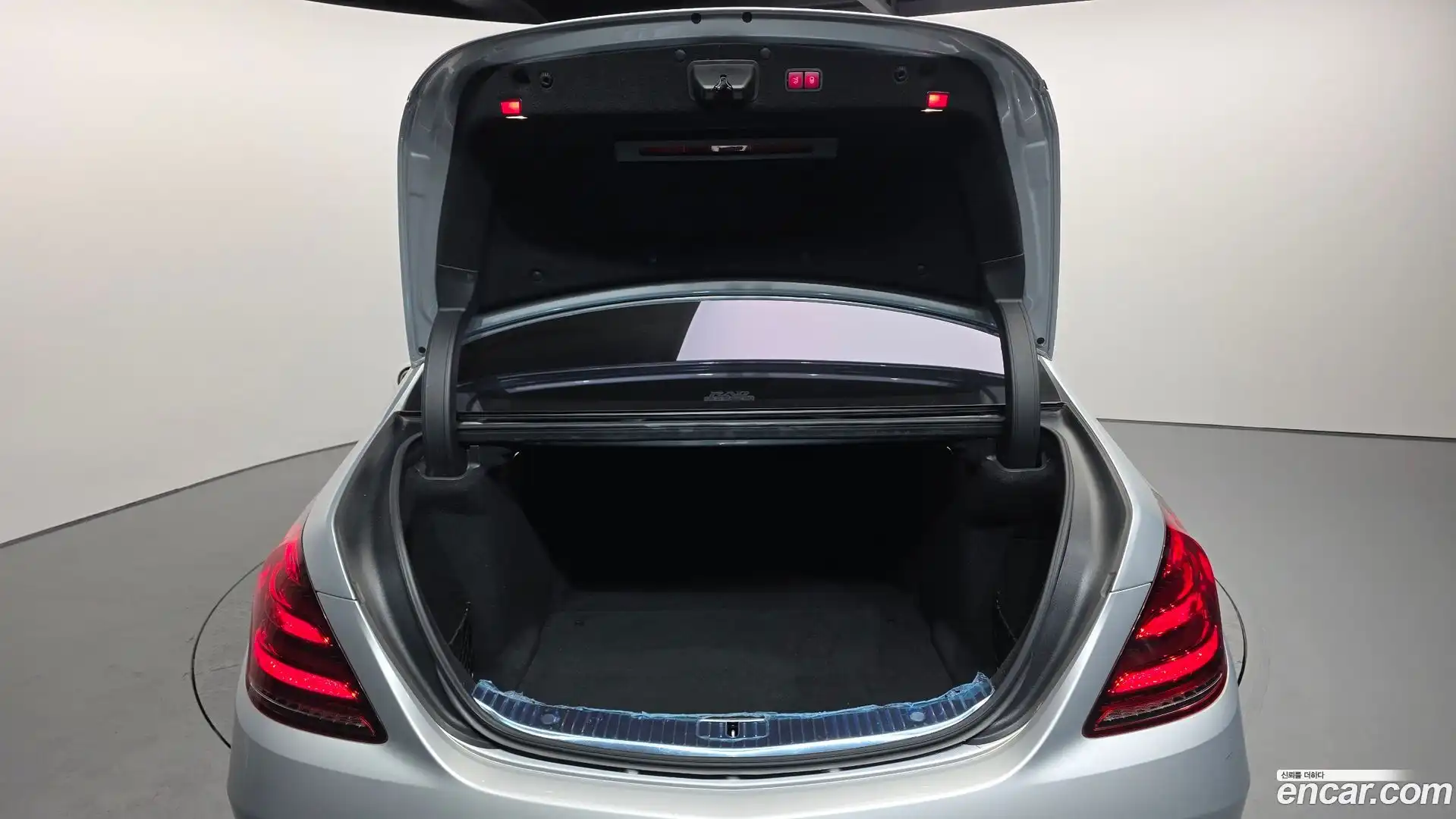 S-Class Mercedes-Benz 2020.11-OPTION-024