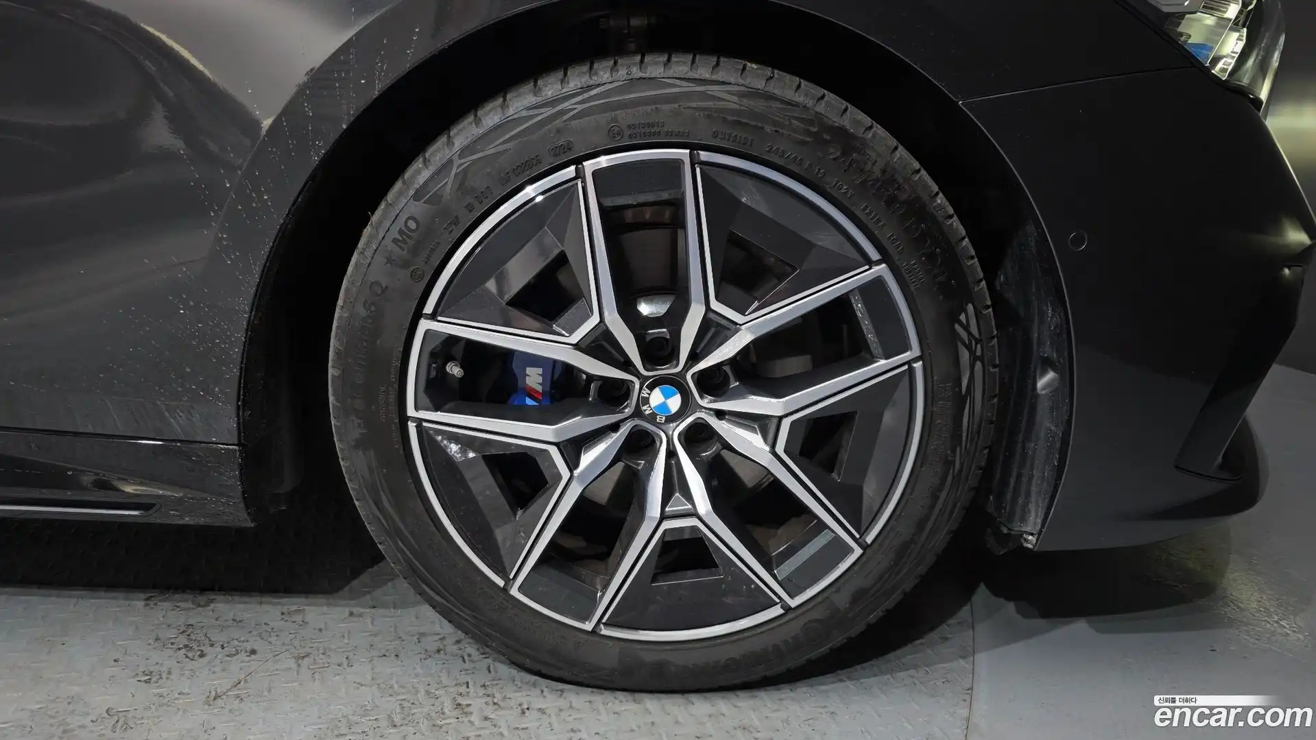 5-Series BMW 2025.2-OUTER-031