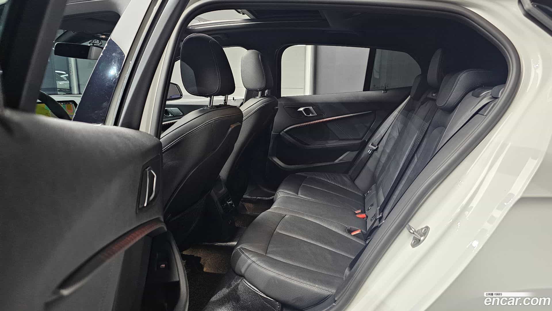 1-Series BMW 2021.9-OPTION-016