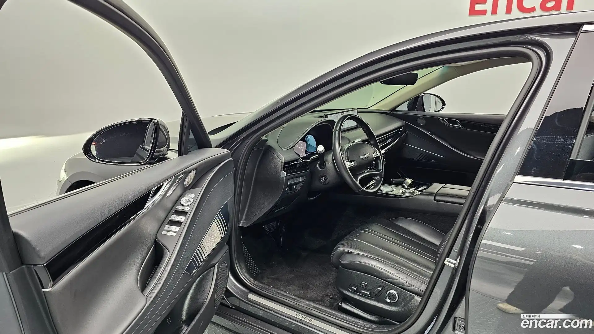 G80 Genesis 2020.6-INNER-010