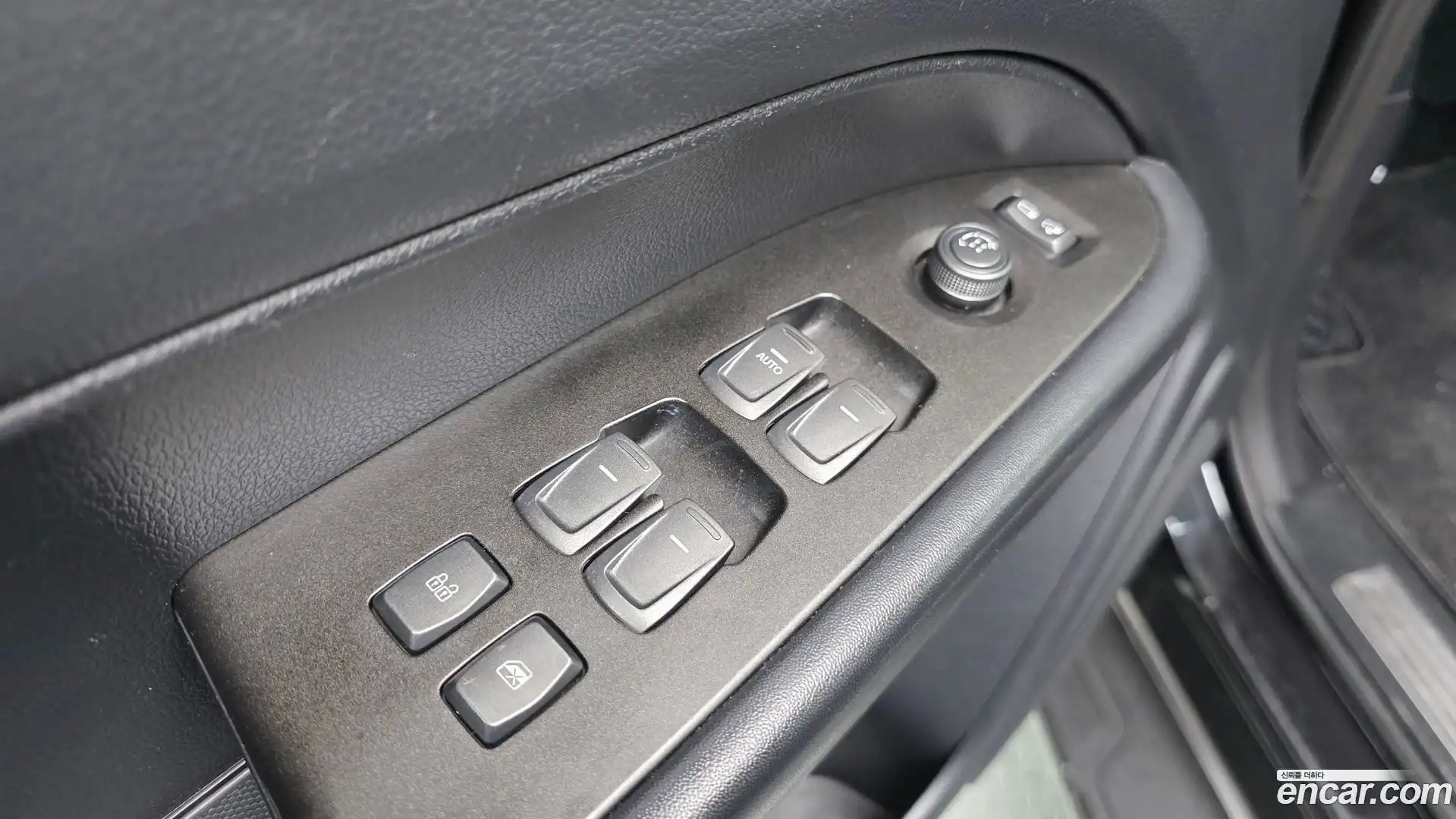 Rexton KG Mobility 2019.2-OPTION-016