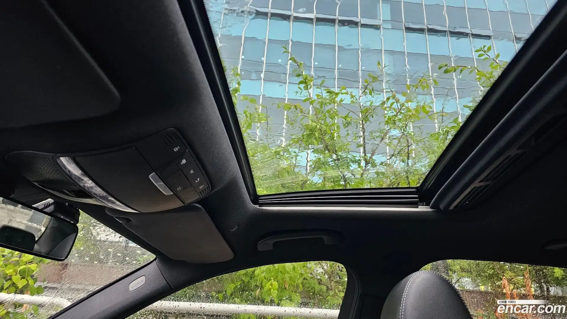 E-Class Mercedes-Benz 2018.9-INNER-009