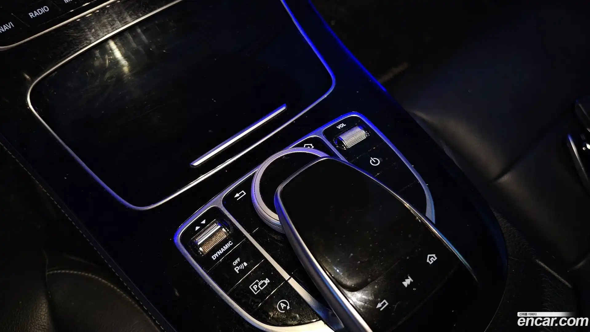 E-Class Mercedes-Benz 2018.9-OPTION-020