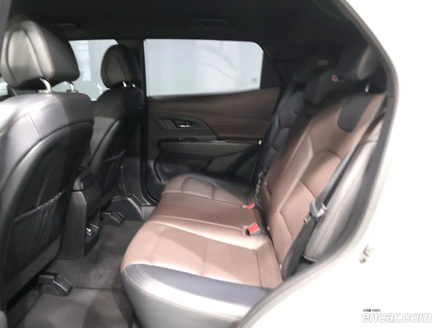KORANDO KG Mobility 2019.2-INNER-009