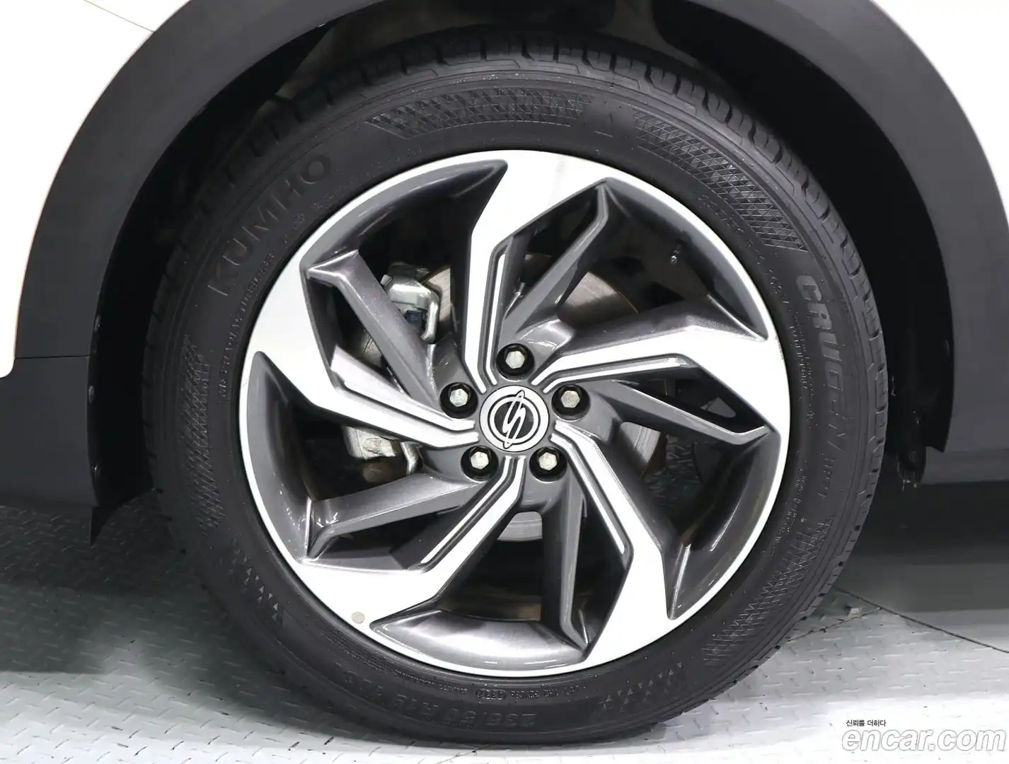 KORANDO KG Mobility 2019.2-OPTION-022