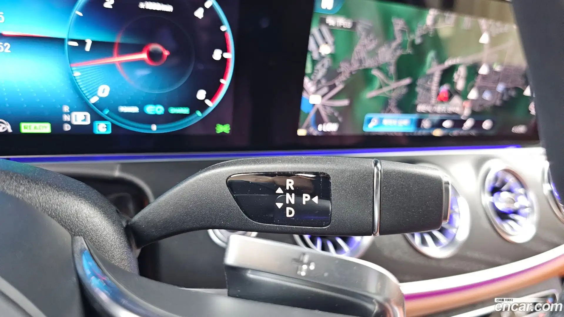 CLS-Class Mercedes-Benz 2022.6-INNER-009