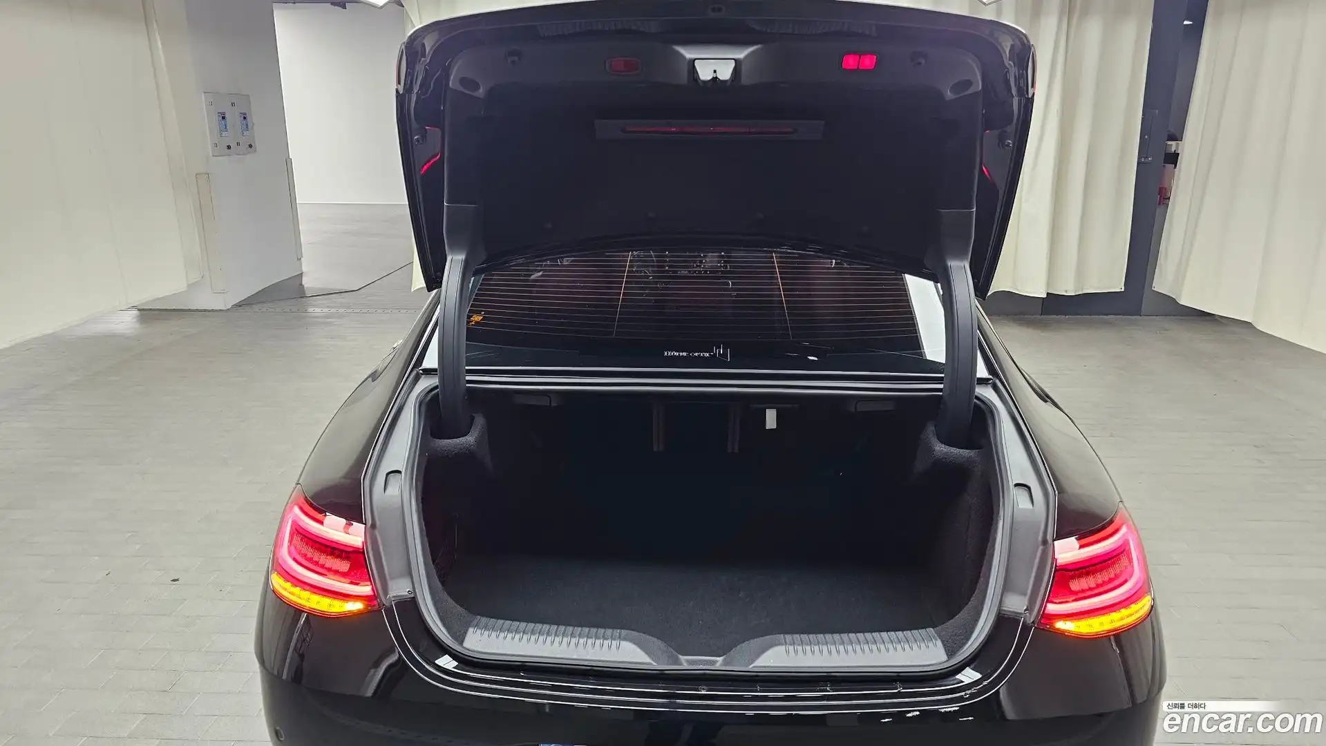 CLS-Class Mercedes-Benz 2022.6-OPTION-021