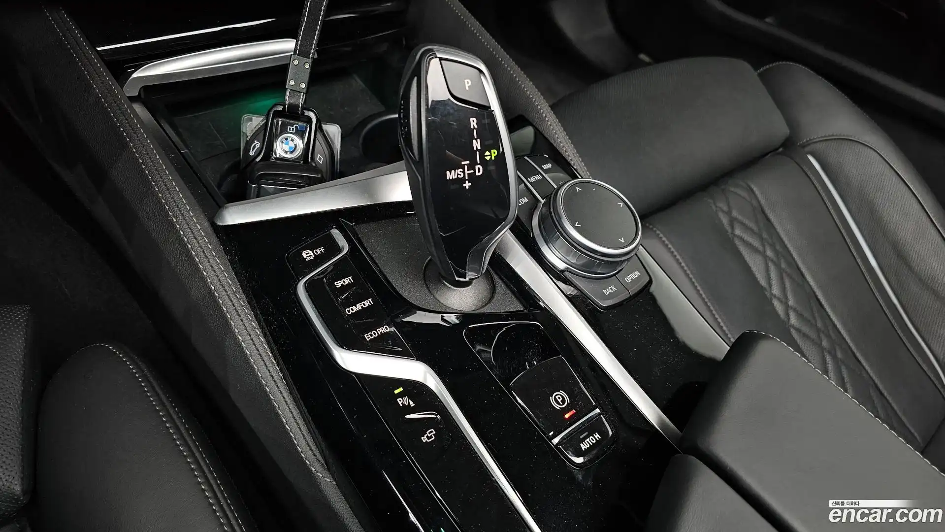 5-Series BMW 2021.0-INNER-009
