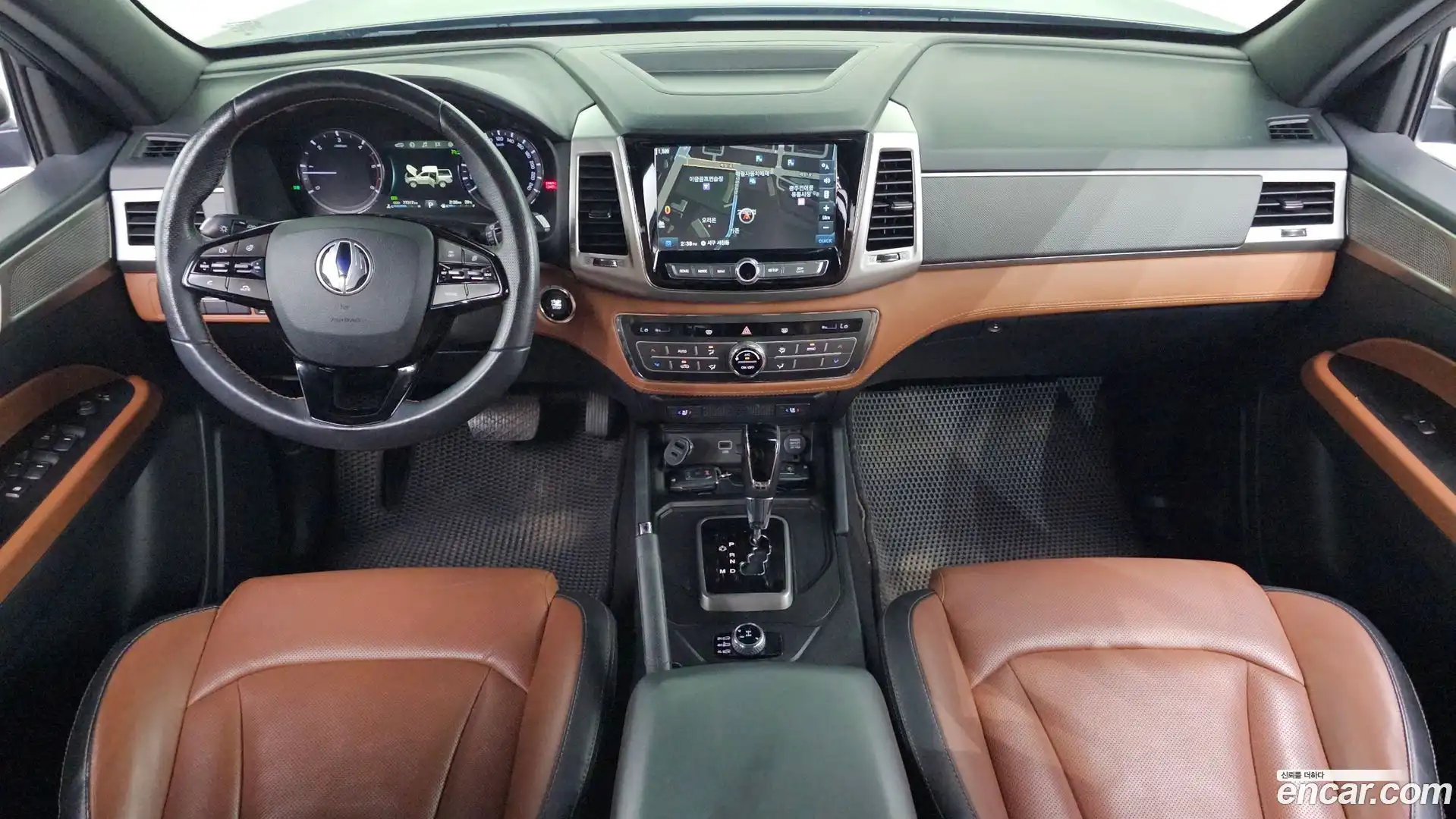 Rexton KG Mobility 2018.10-INNER-007