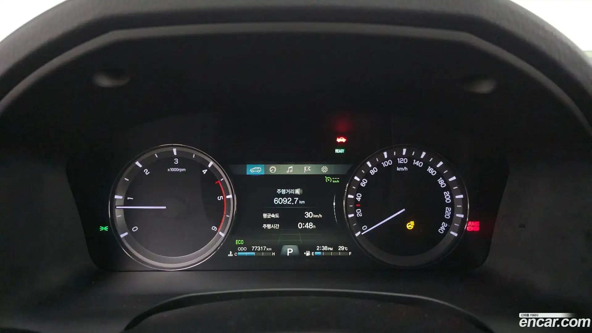 Rexton KG Mobility 2018.10-INNER-008