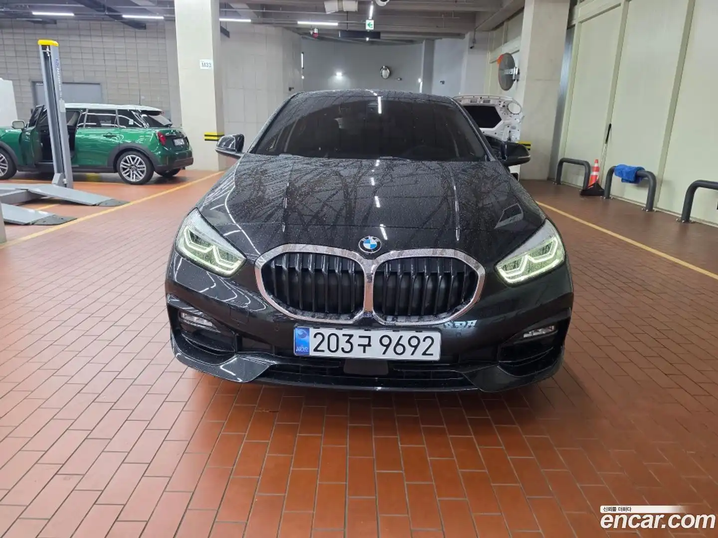 1-Series BMW 2024.6-OUTER-001