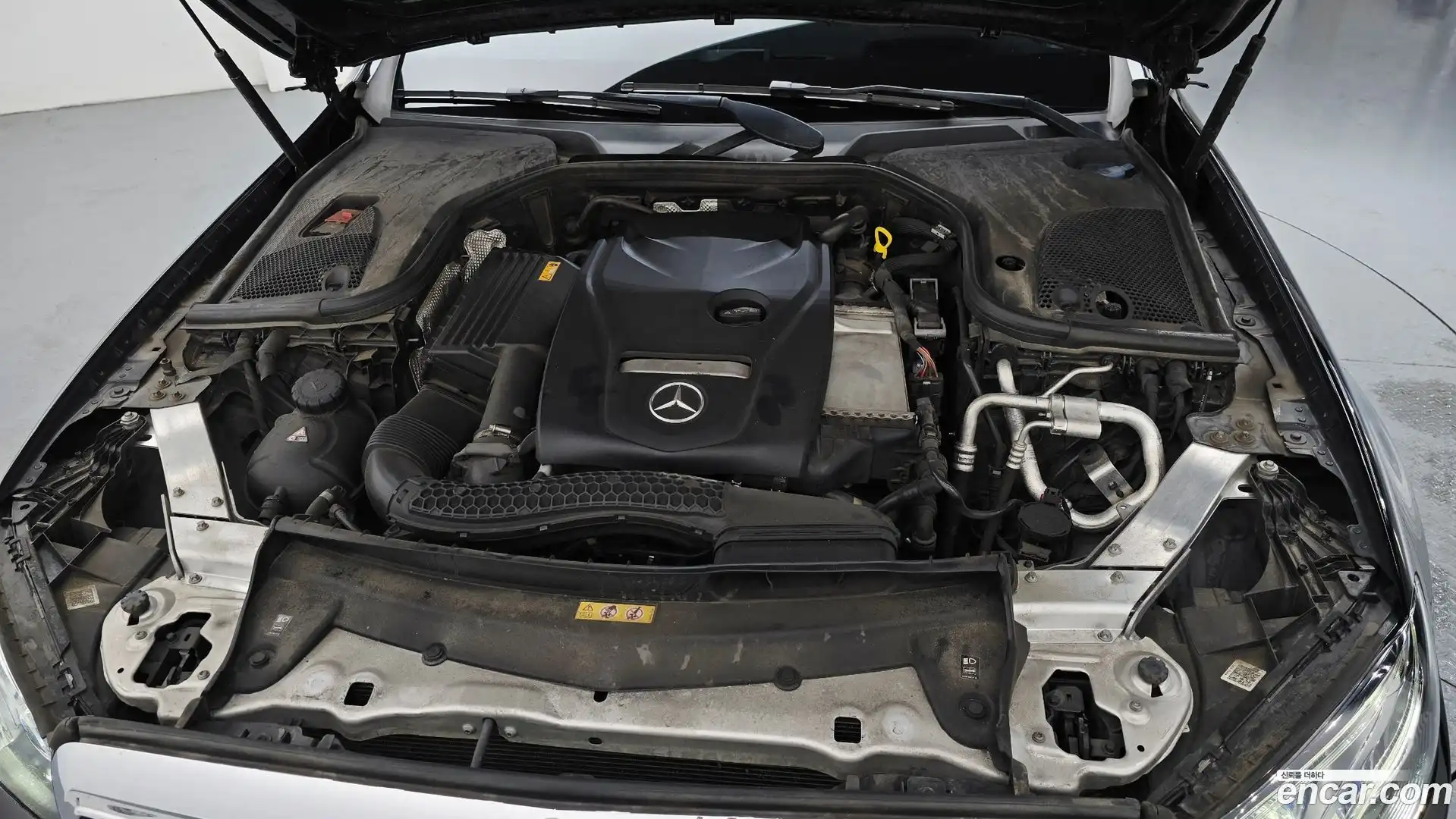 E-Class Mercedes-Benz 2019.7-OUTER-006