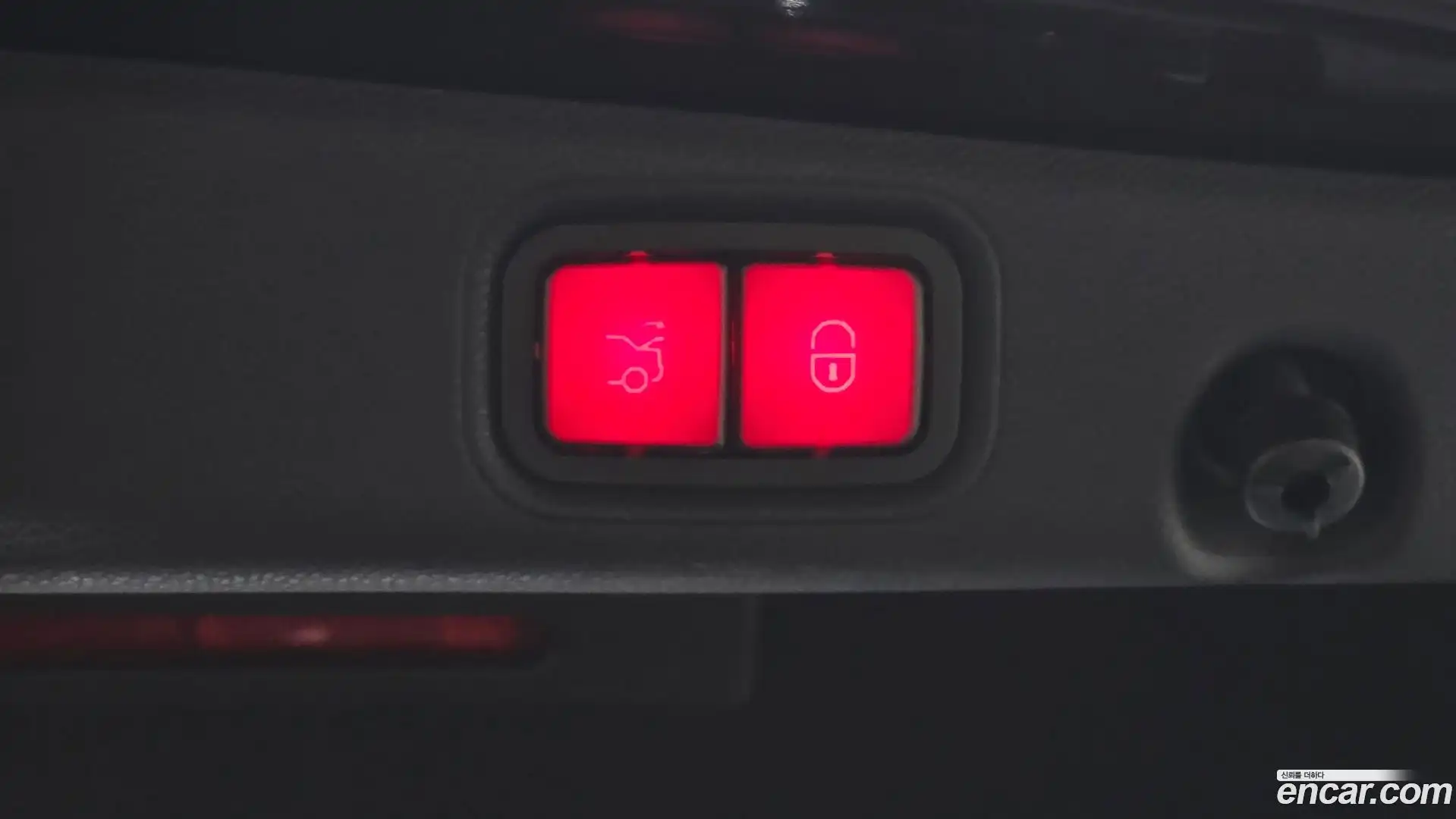E-Class Mercedes-Benz 2019.7-OPTION-022