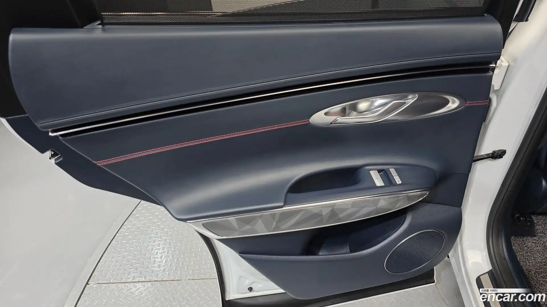 GV70 Genesis 2022.3-INNER-035