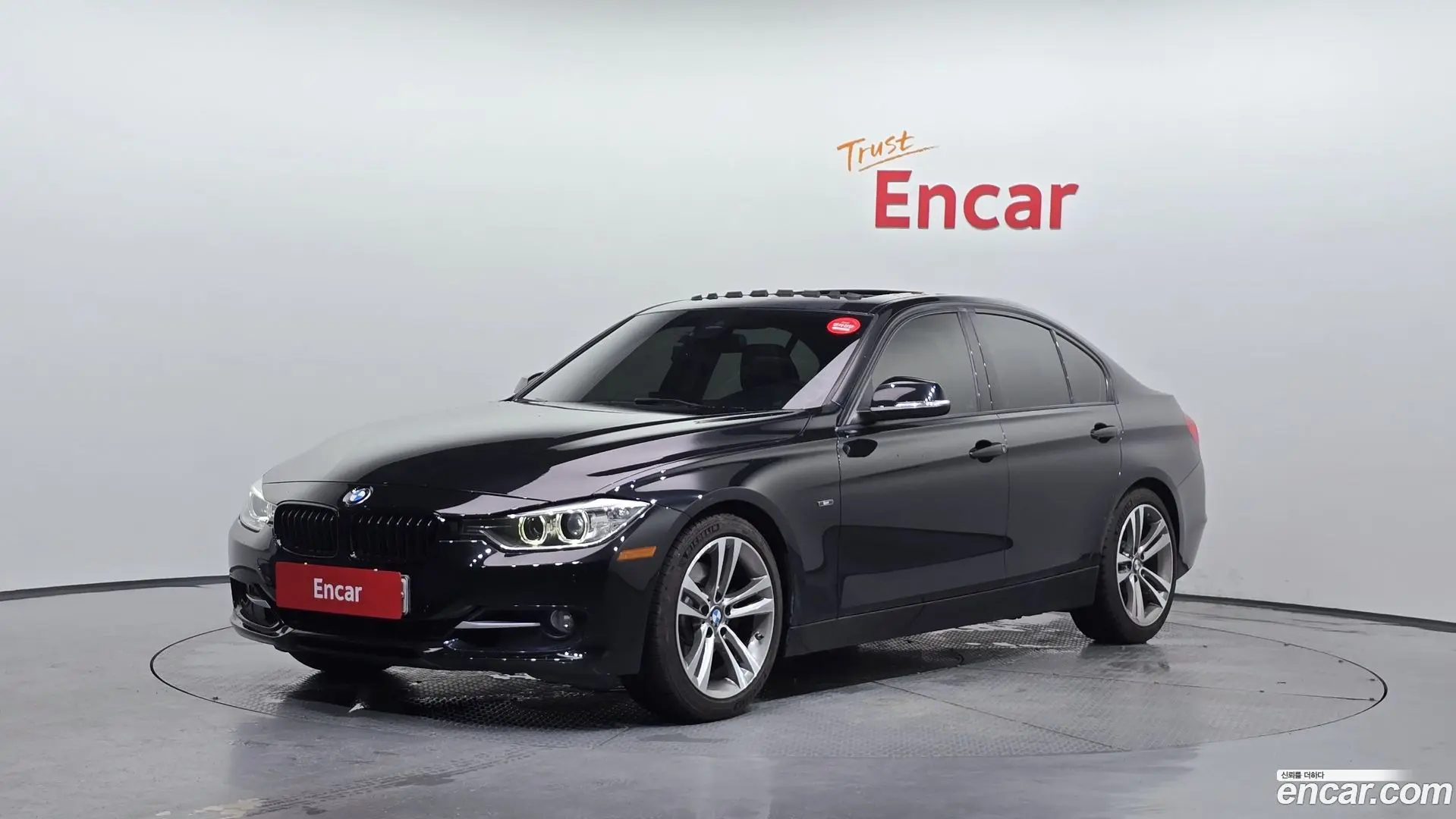 Main__Slider__Photo:3-Series BMW 2014.11-0