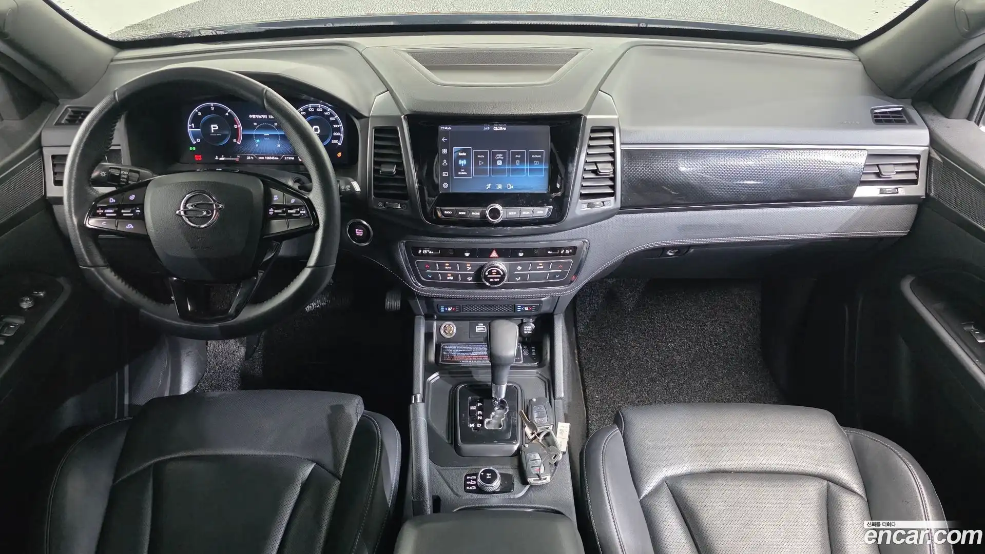 Rexton KG Mobility 2022.2-INNER-007