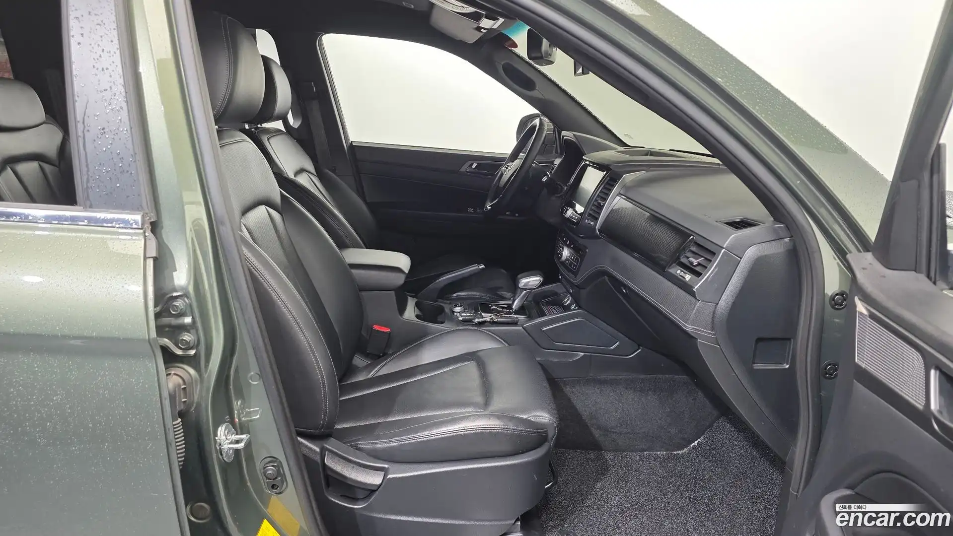 Rexton KG Mobility 2022.2-OPTION-015