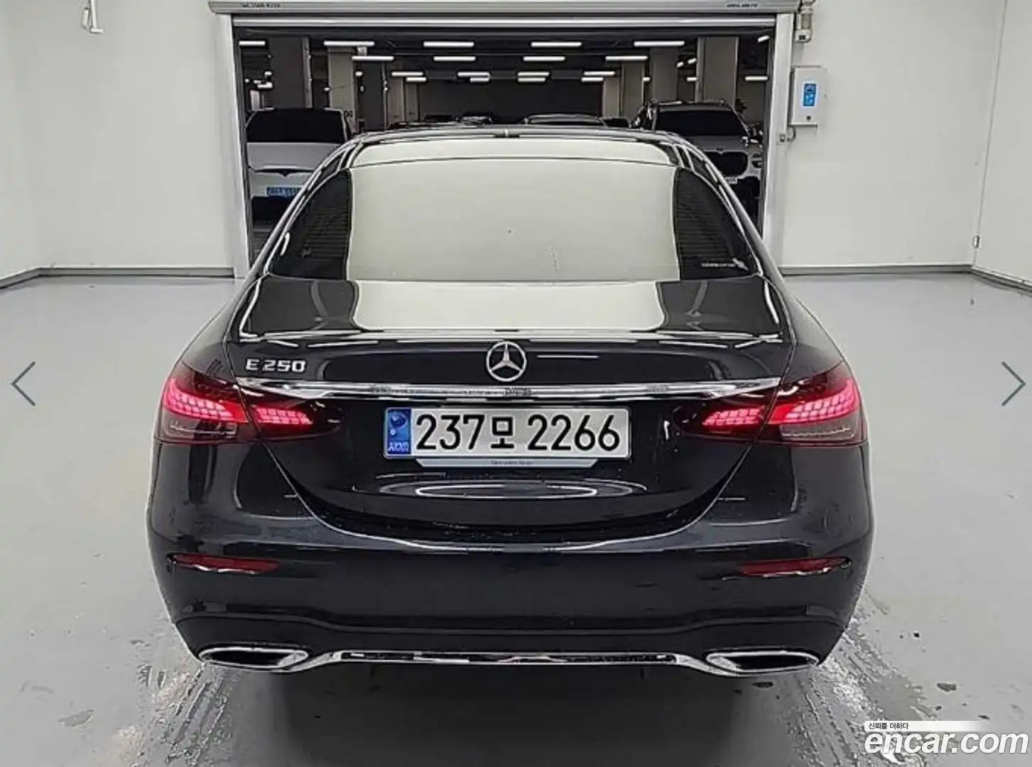 E-Class Mercedes-Benz 2023.6-OUTER-003