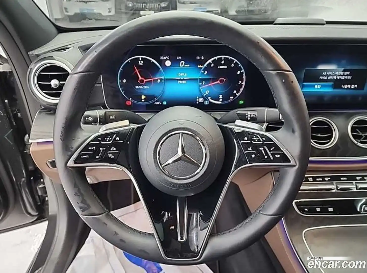 E-Class Mercedes-Benz 2023.6-INNER-009