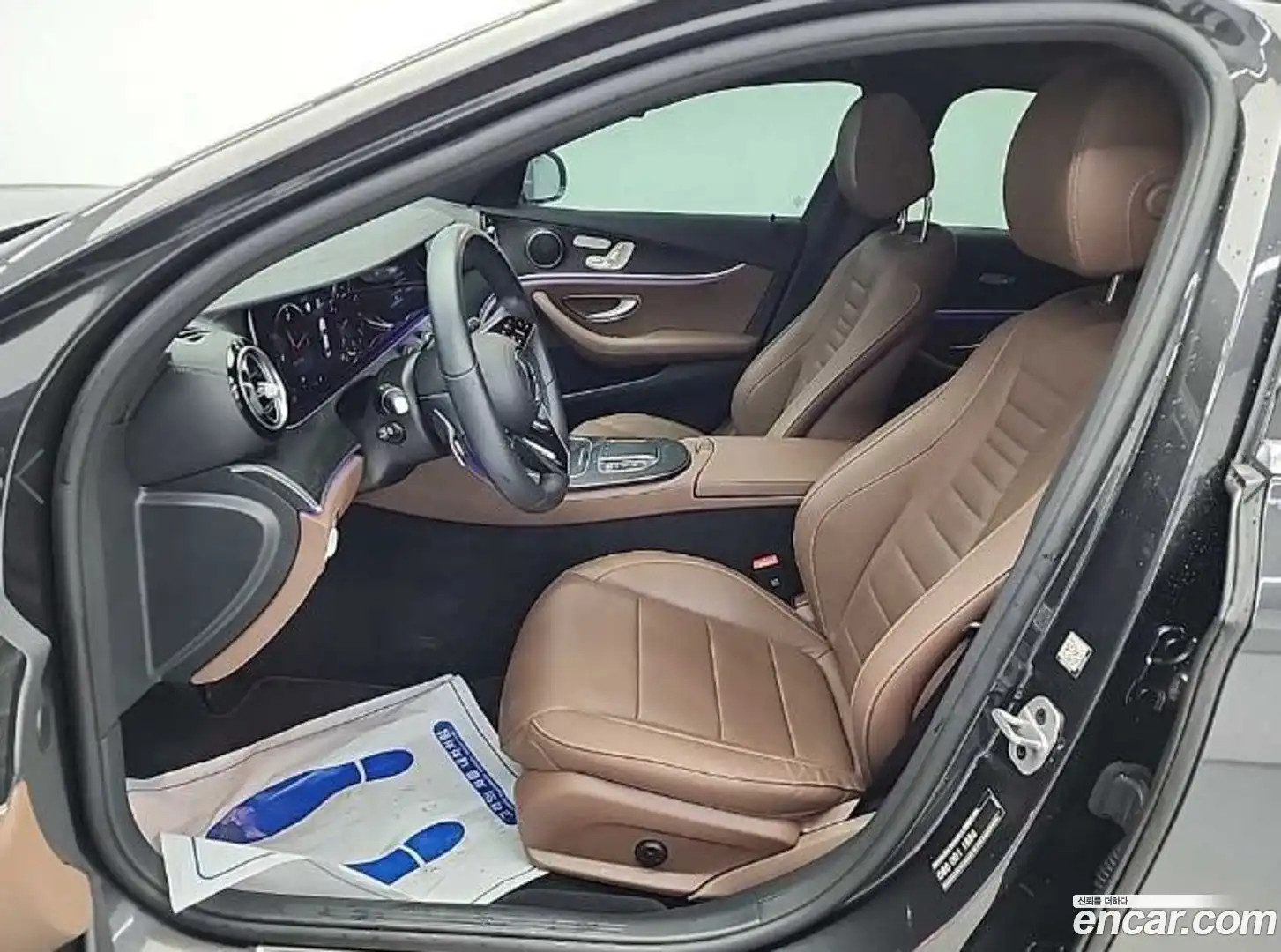 E-Class Mercedes-Benz 2023.6-OPTION-015