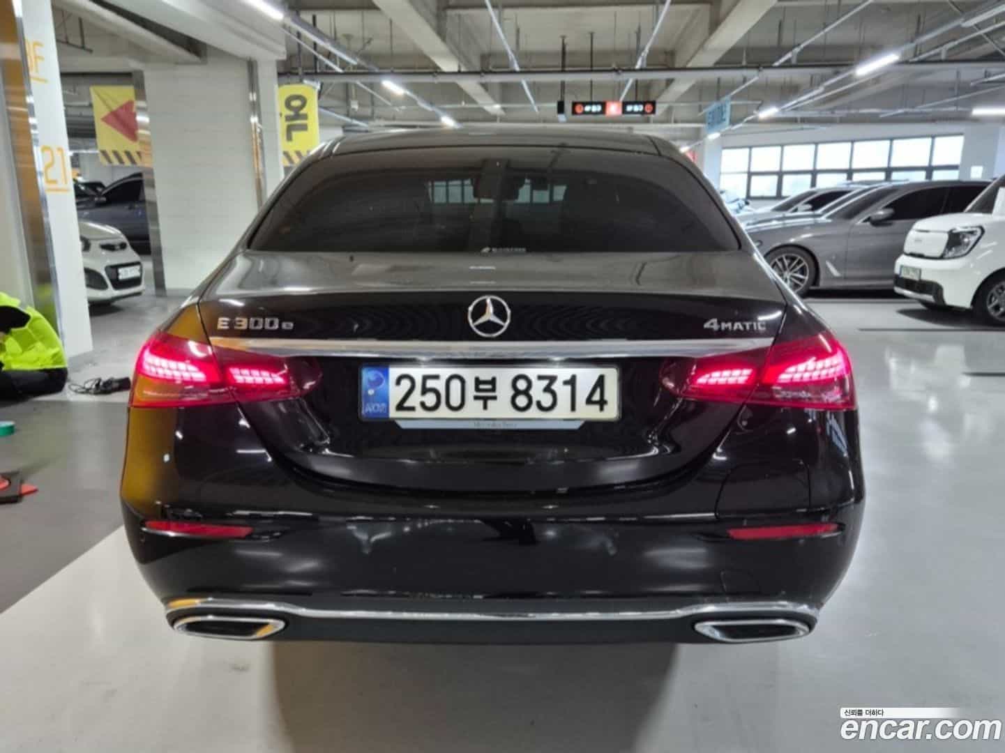 E-Class Mercedes-Benz 2023.6-OUTER-004