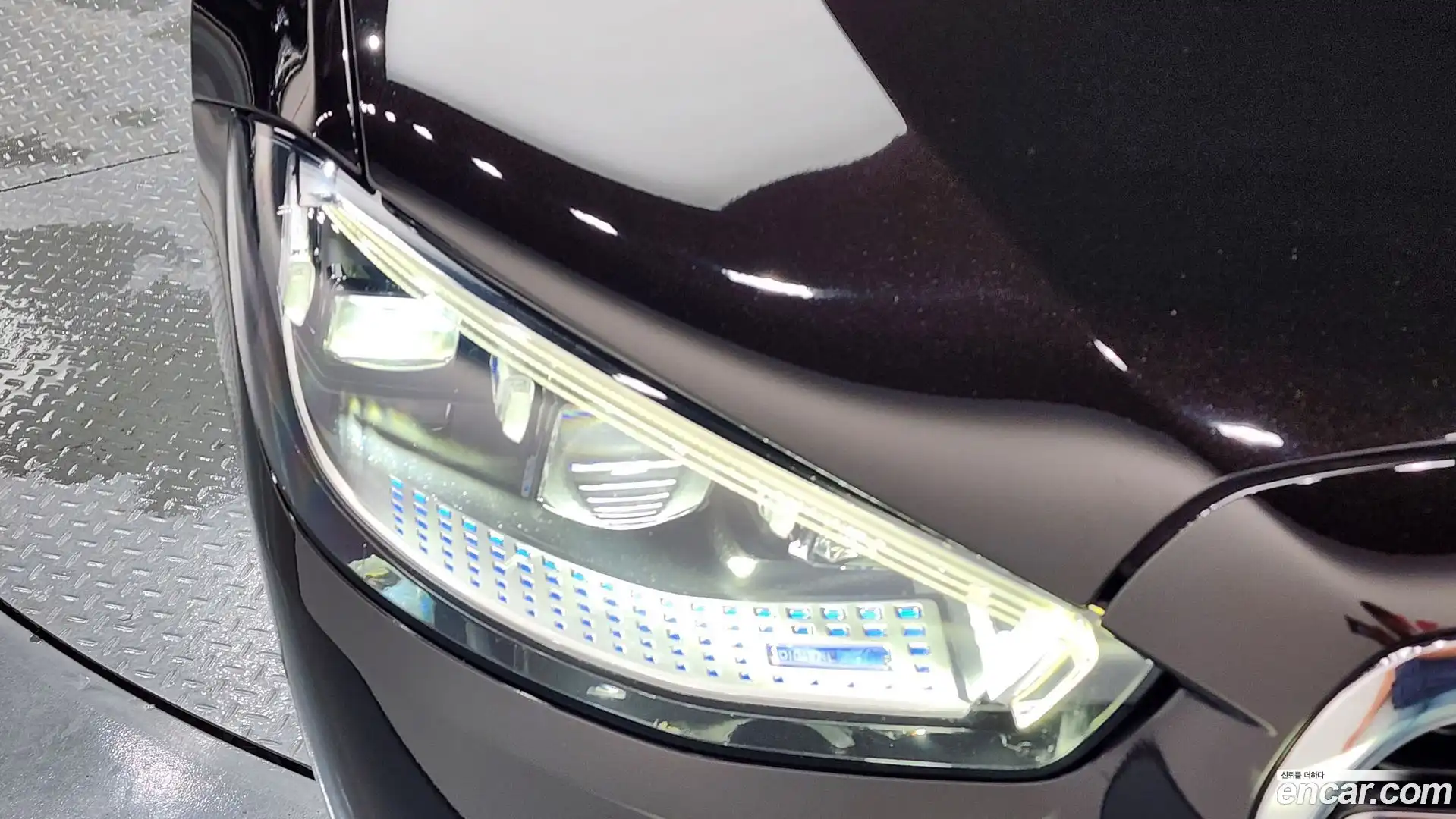 S-Class Mercedes-Benz 2023.1-OUTER-032