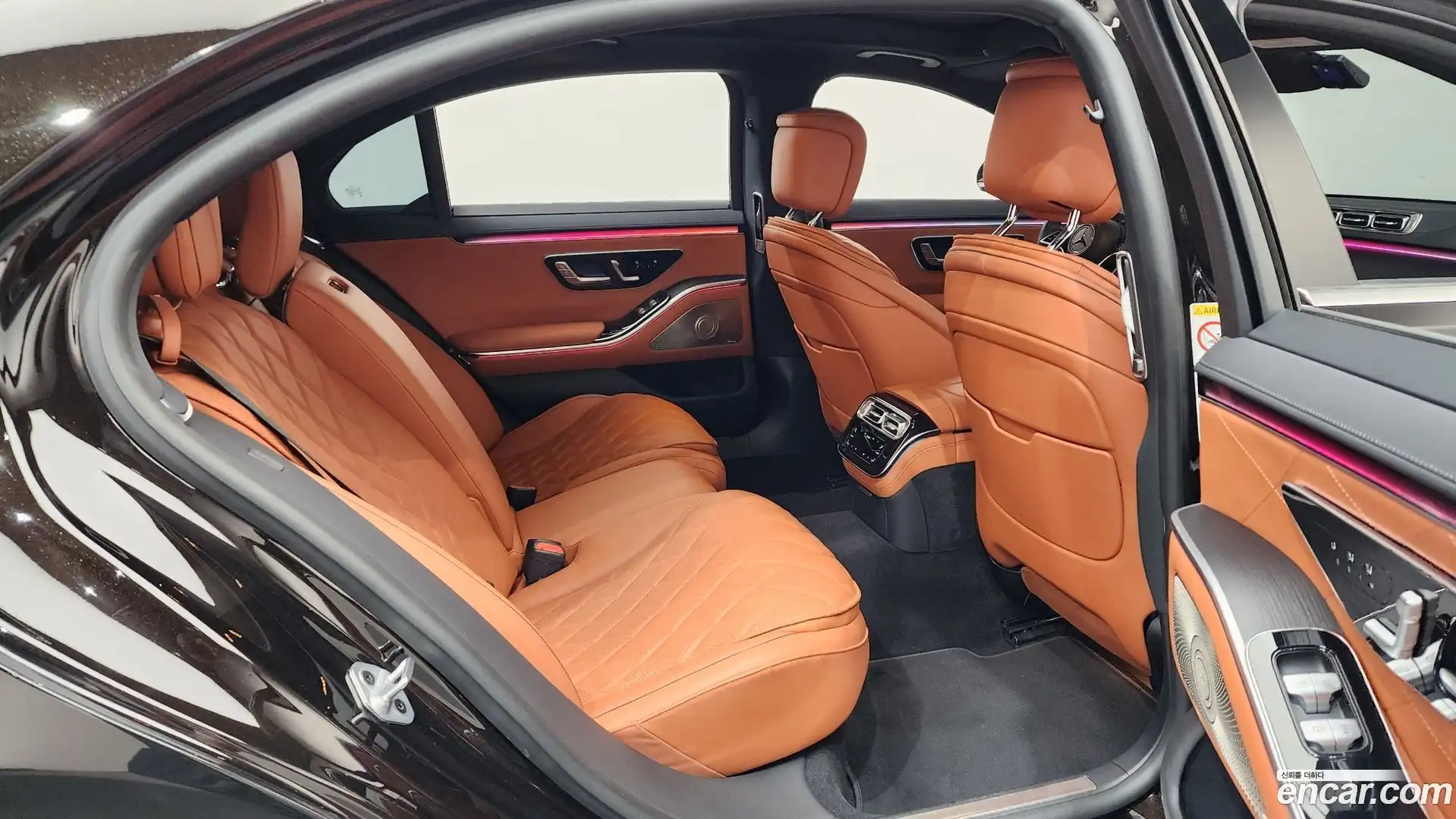 S-Class Mercedes-Benz 2023.1-OPTION-040