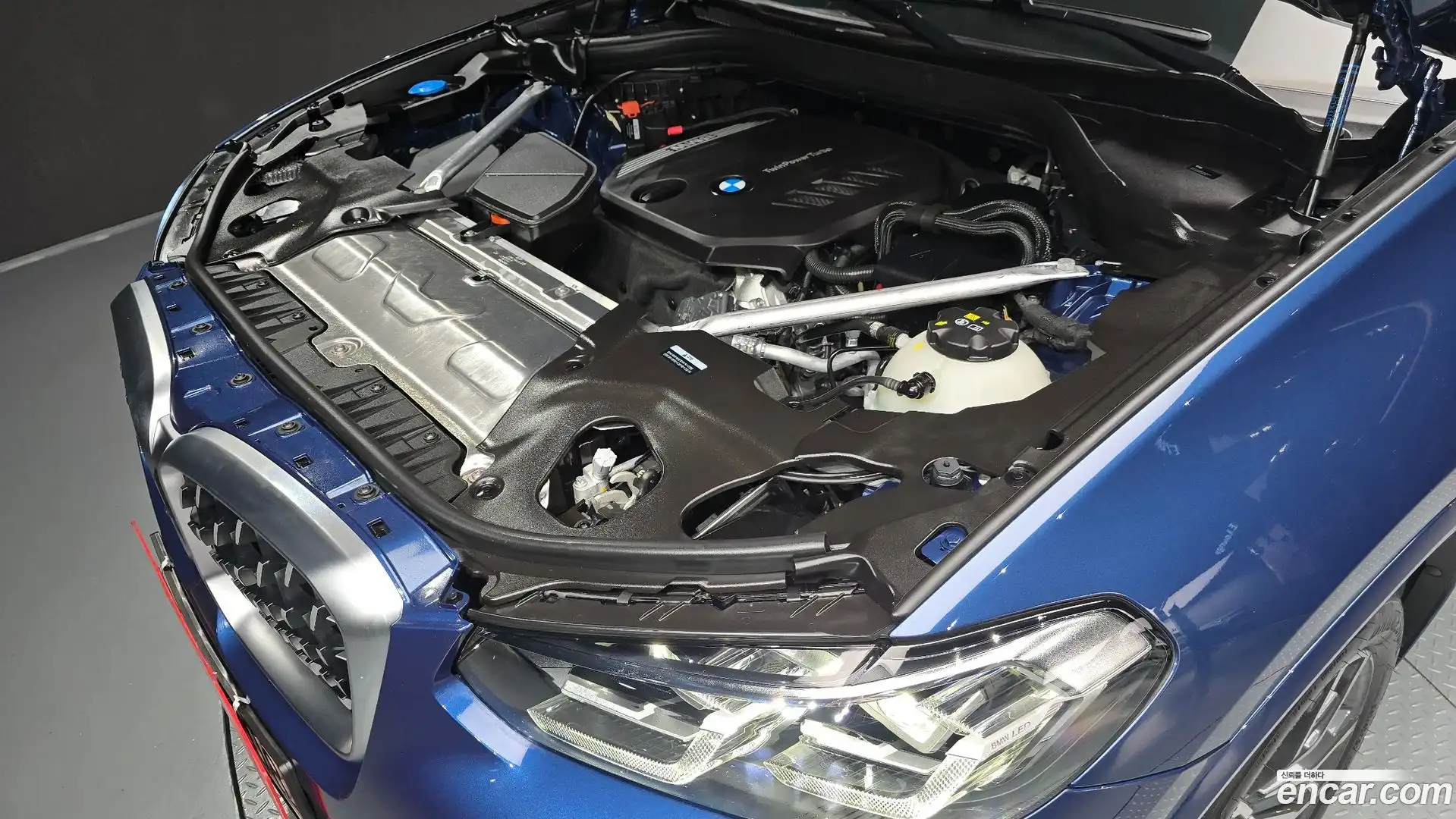 X4 BMW 2025.8-OUTER-006
