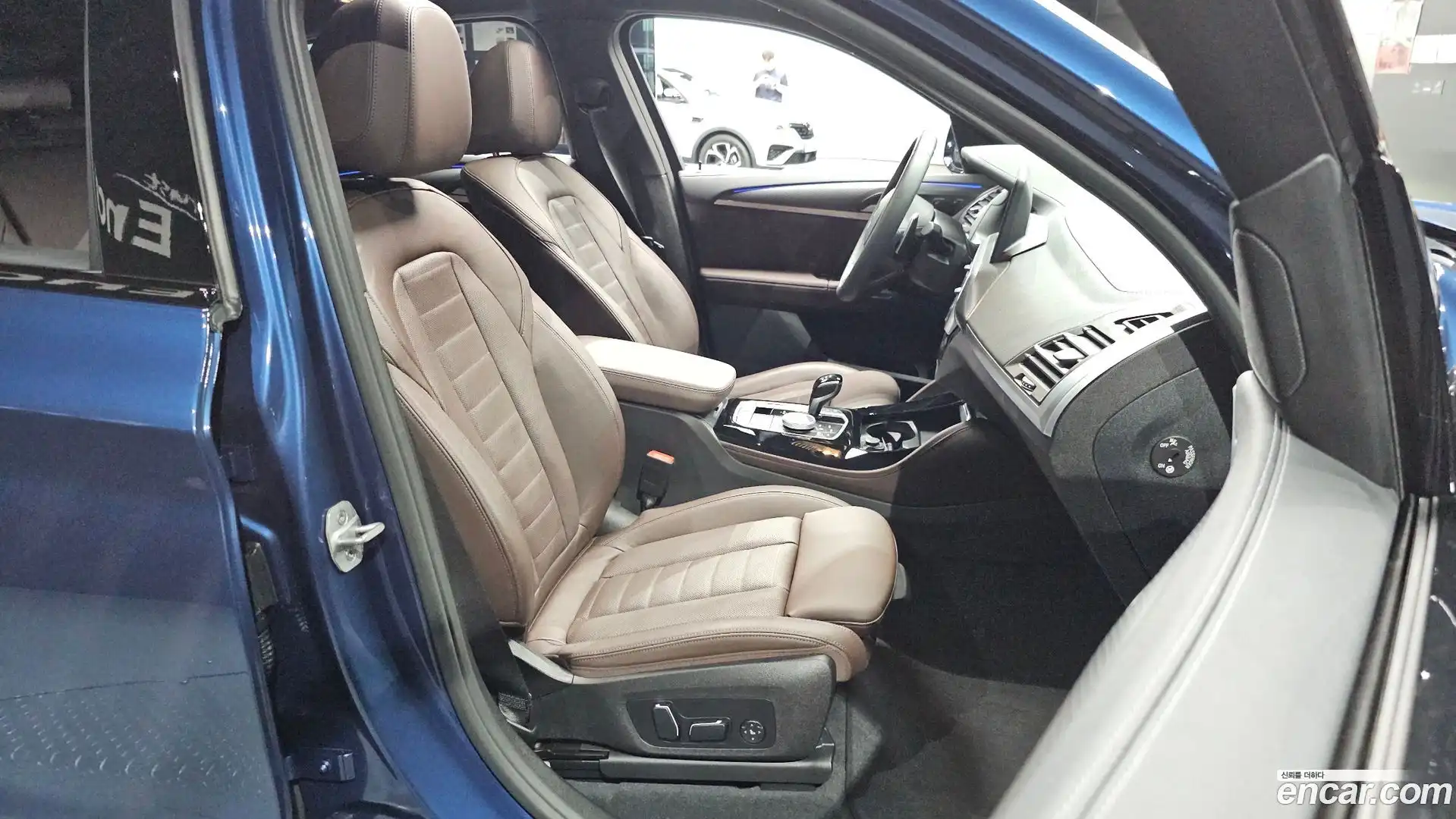 X4 BMW 2025.8-OPTION-016