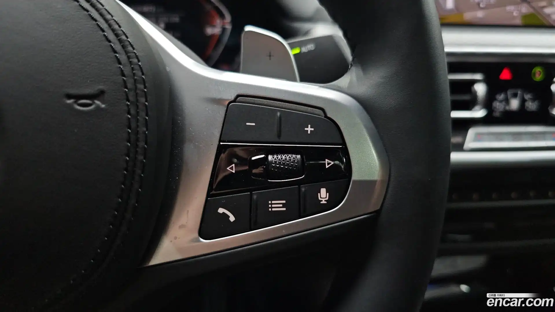 X4 BMW 2025.8-OPTION-044