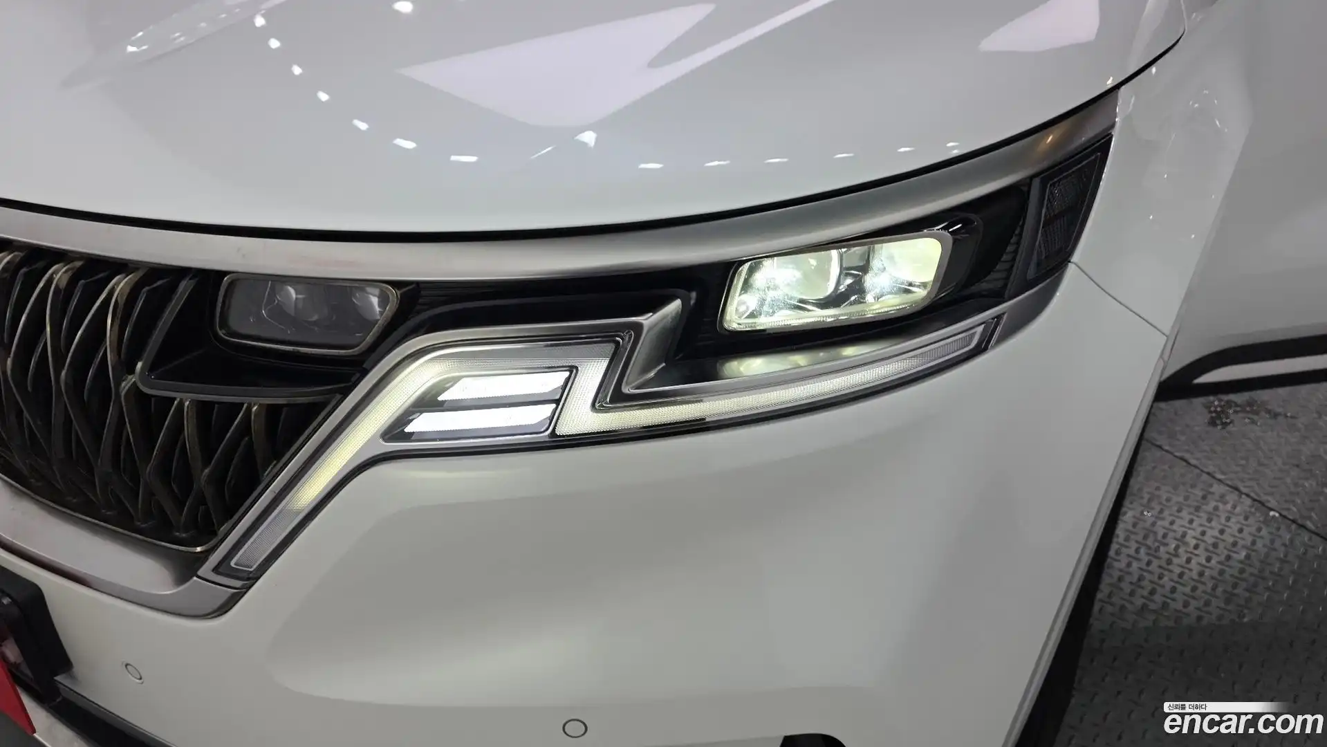 Canival Kia 2023.0-OUTER-032