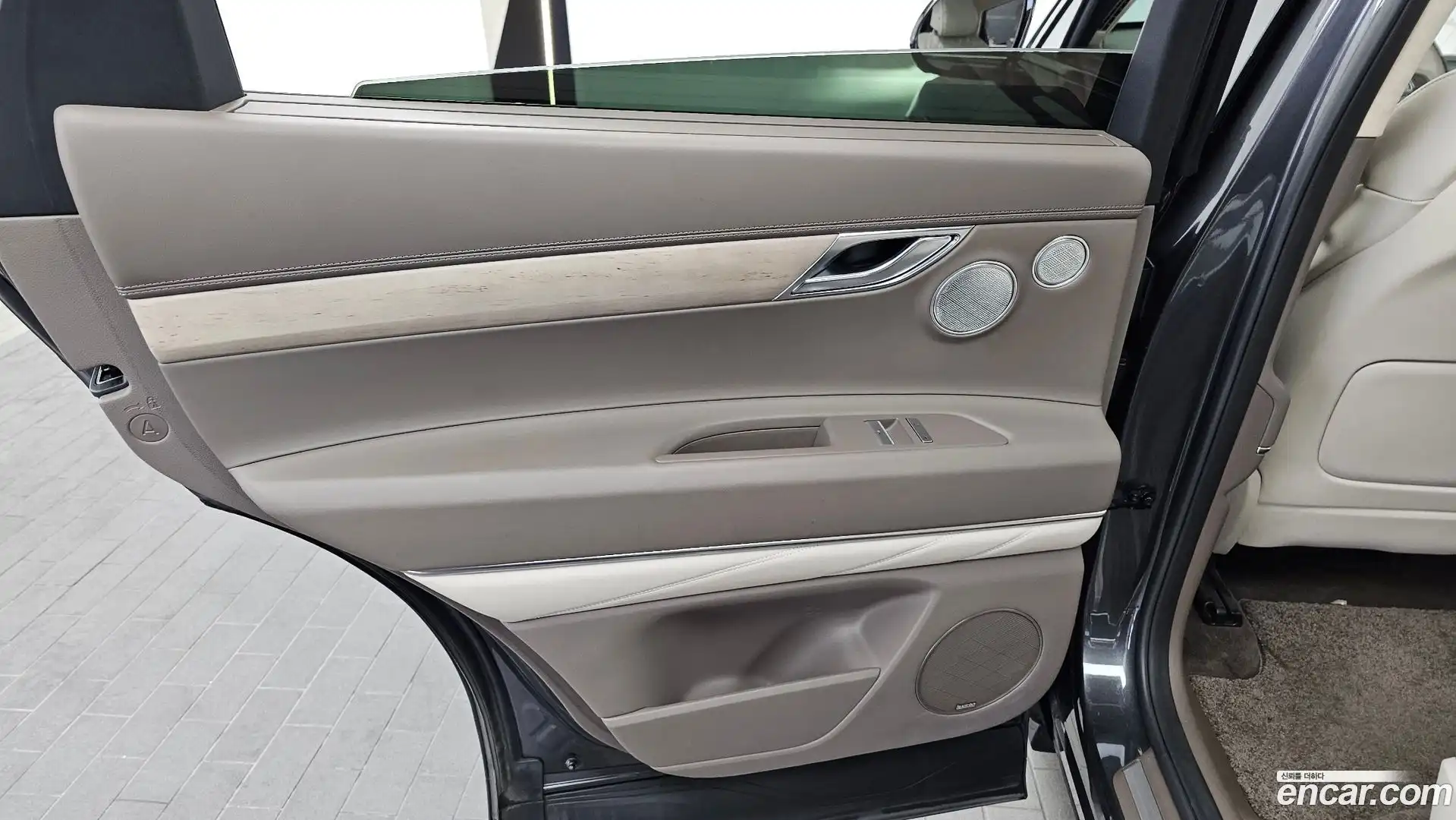 GV80 Genesis 2021.4-INNER-035