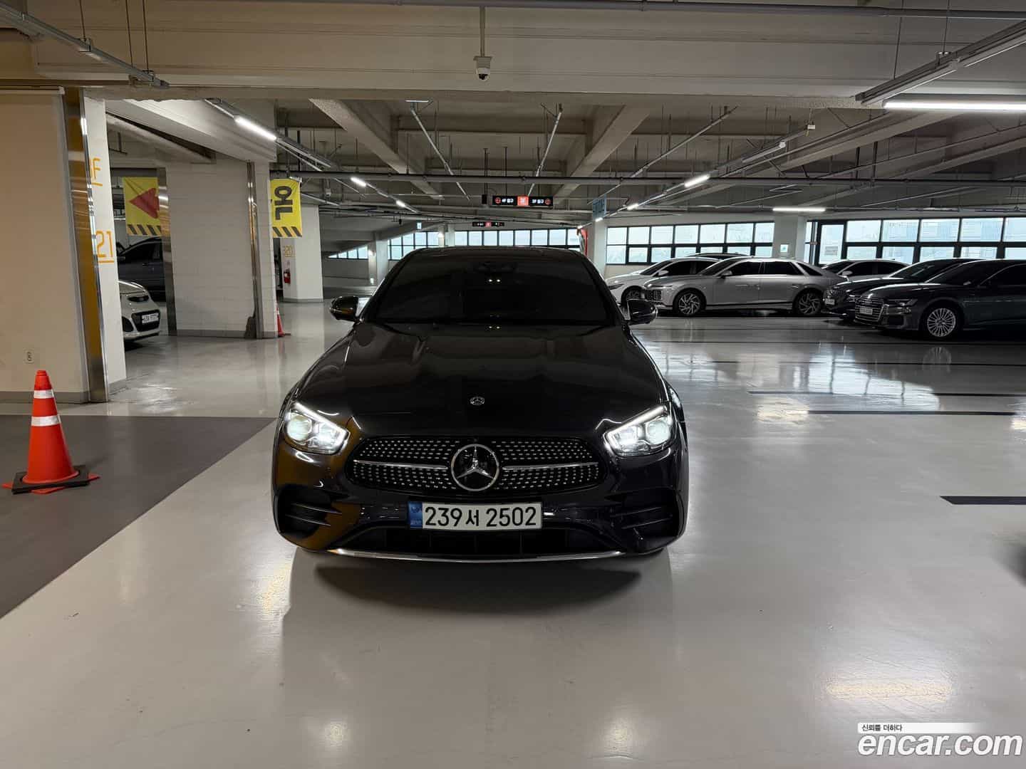E-Class Mercedes-Benz 2021.11-OUTER-003