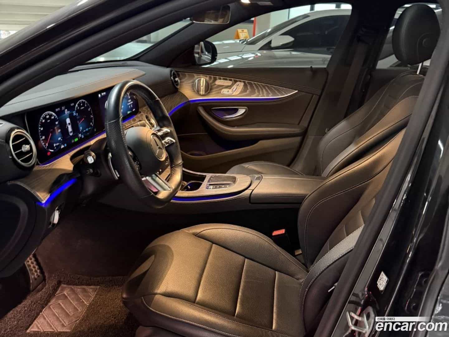 E-Class Mercedes-Benz 2021.11-INNER-007