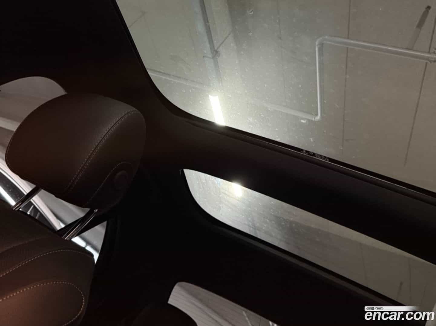 E-Class Mercedes-Benz 2021.11-OPTION-017