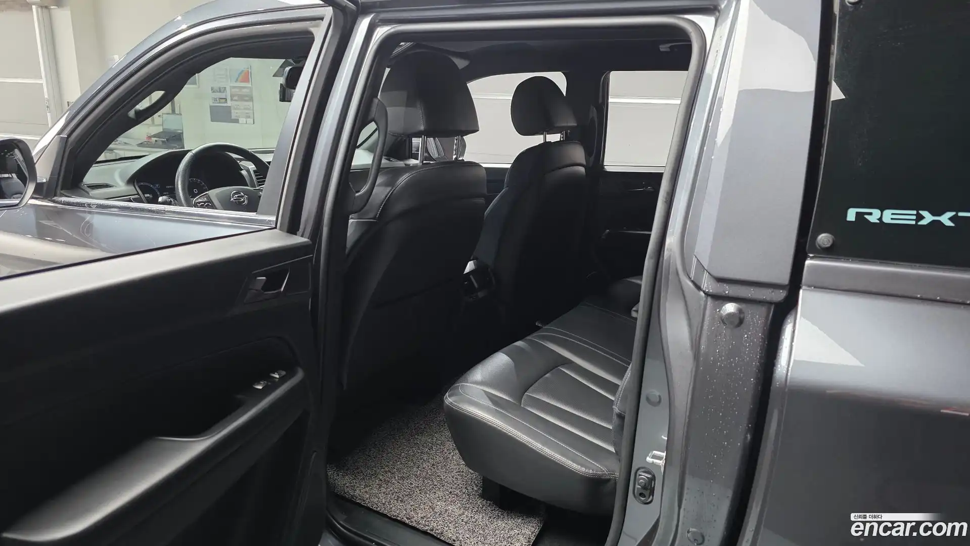 Rexton KG Mobility 2022.5-OPTION-015