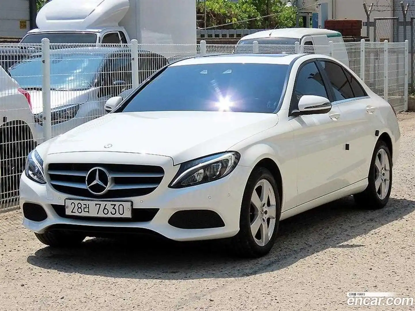 C-Class Mercedes-Benz 2017.4-OUTER-001