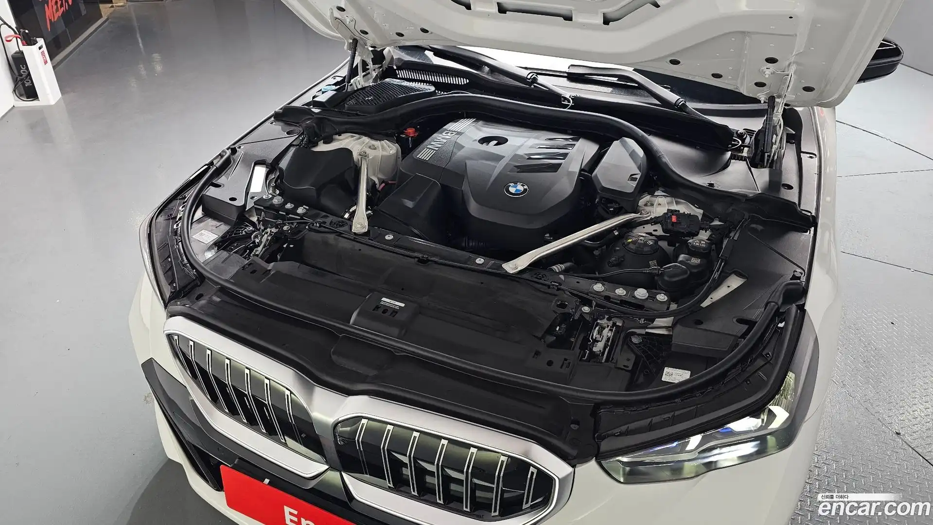5-Series BMW 2025.11-OUTER-006