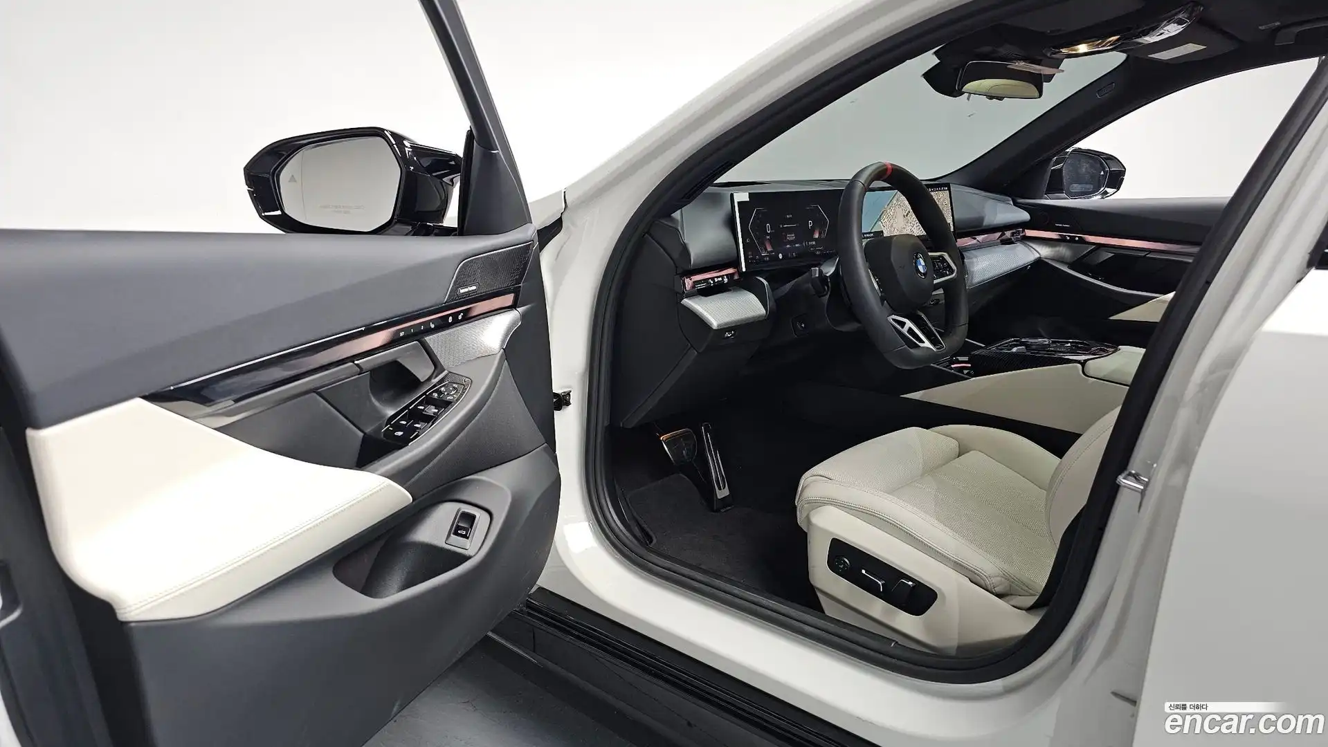 5-Series BMW 2025.11-INNER-010