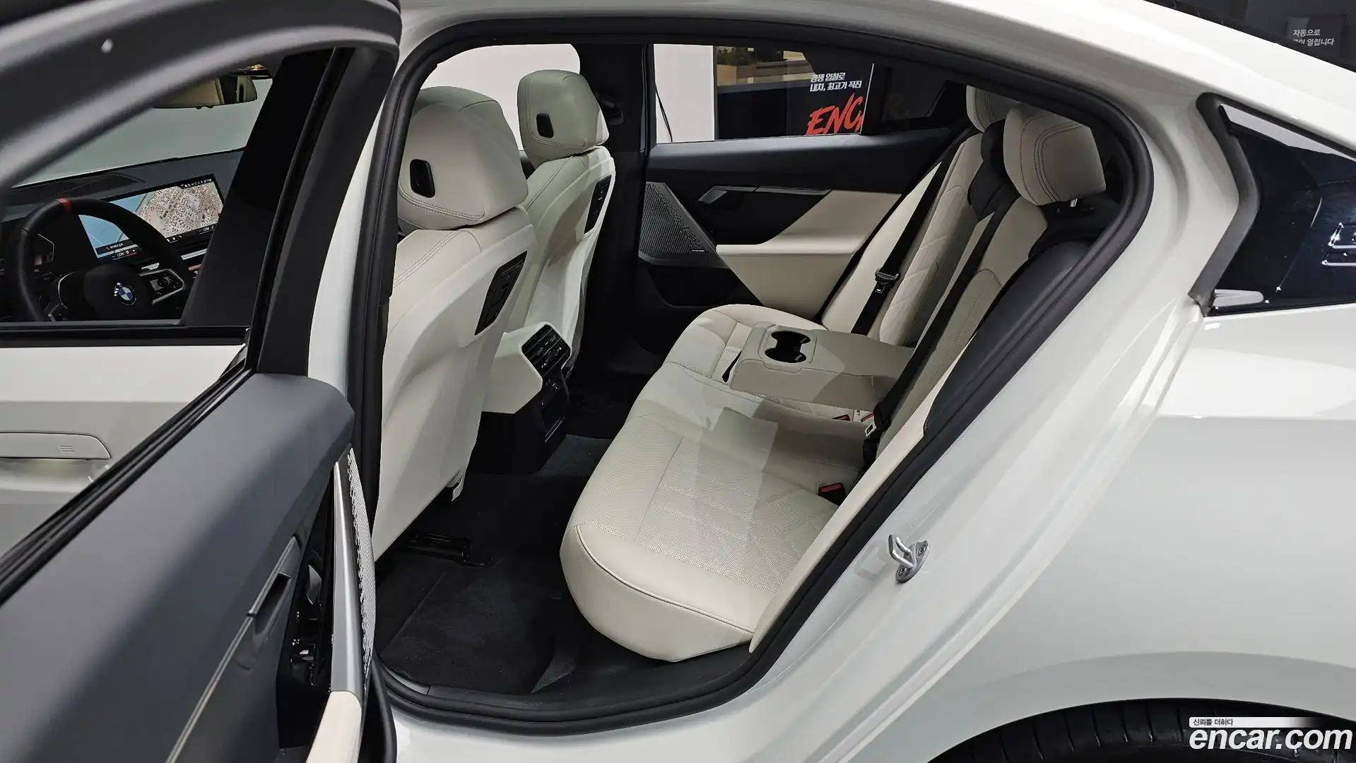 5-Series BMW 2025.11-OPTION-015