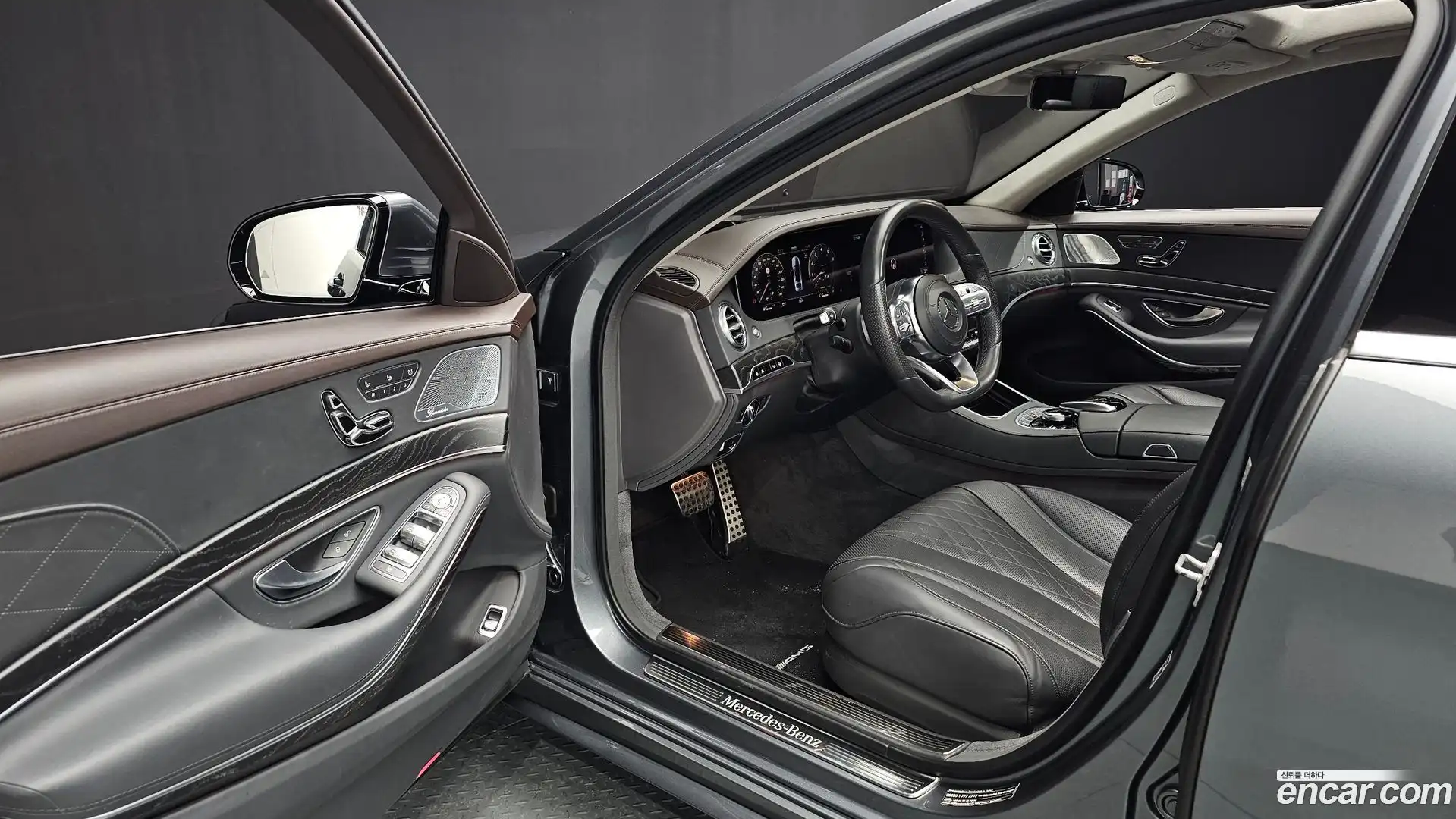 S-Class Mercedes-Benz 2018.11-INNER-010