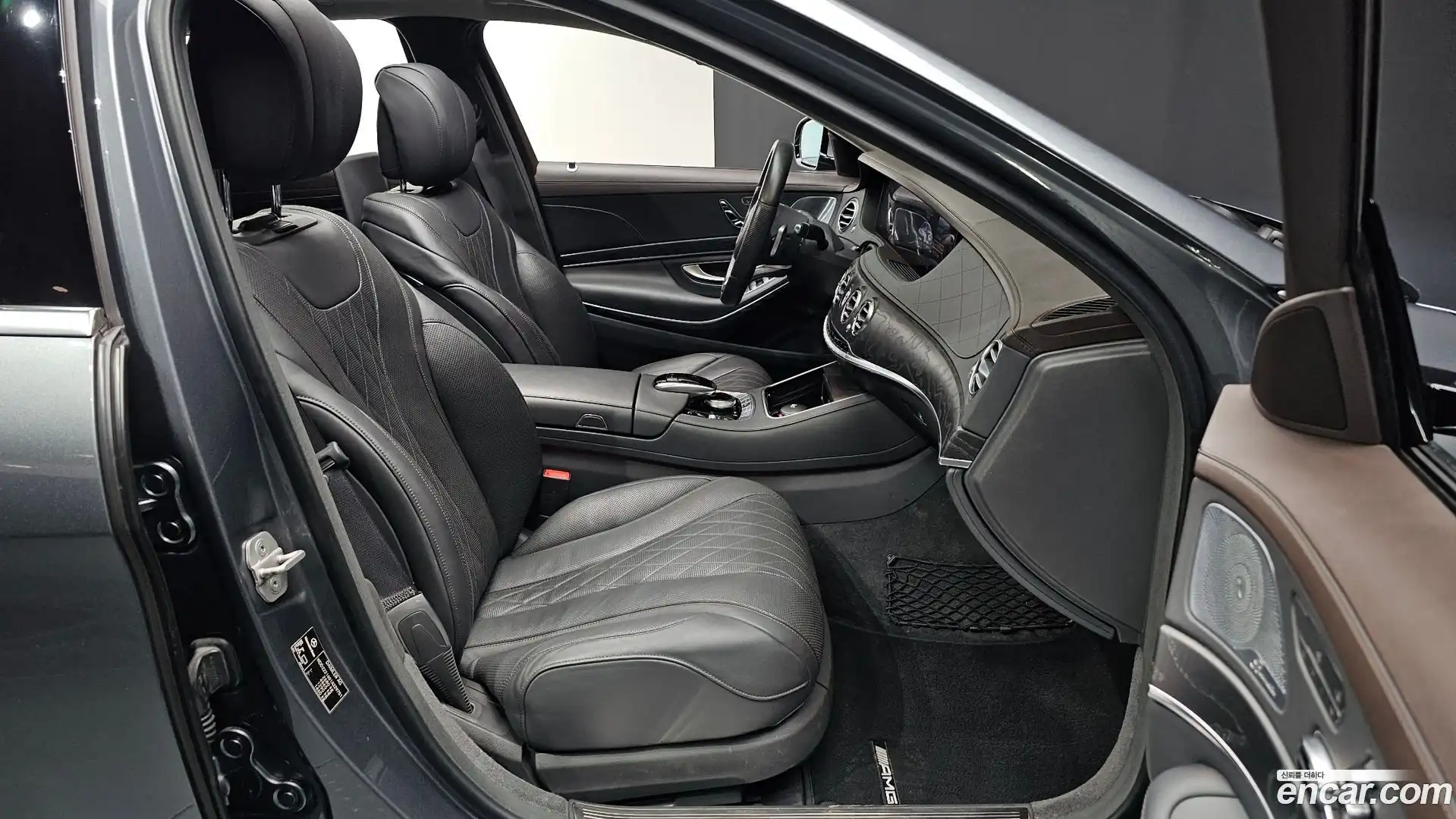 S-Class Mercedes-Benz 2018.11-INNER-036
